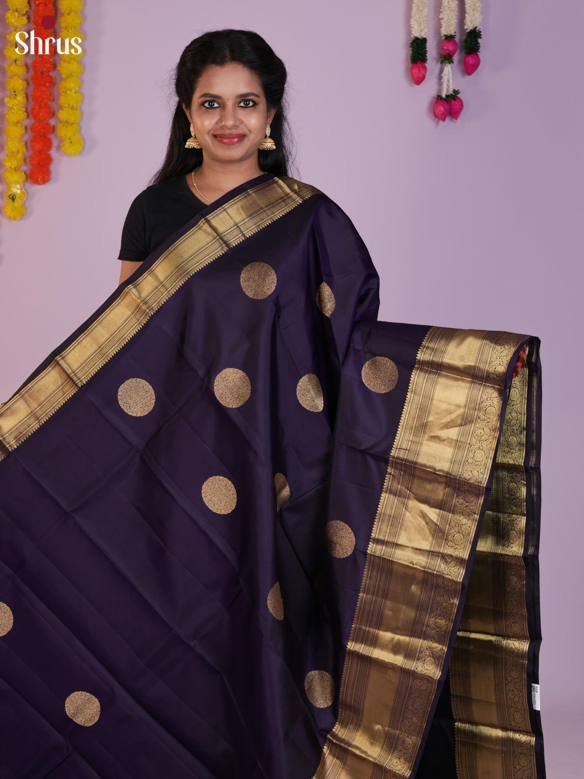 Buy Majestic Midnight Purple Kanchipuram Saree With Circular Gold Motifs & Brocade Pallu
