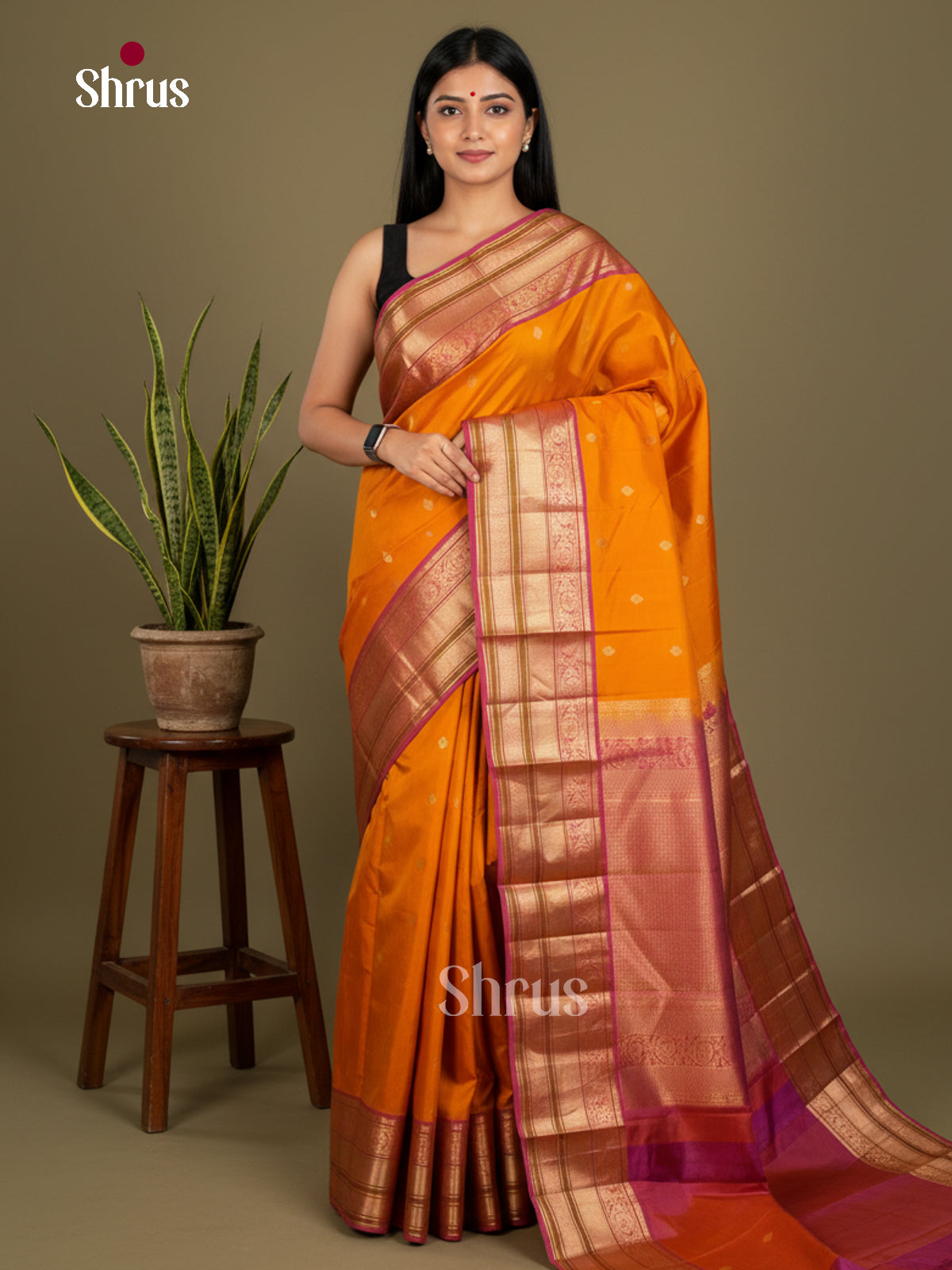 Buy Festive Mustard Kanchipuram silk Saree With Zari Buttas, Reddish Orange Border & Brocade Pallu