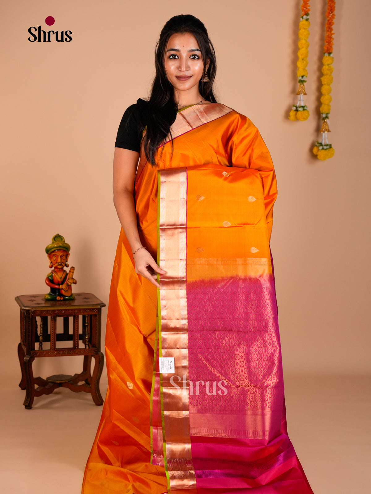 Buy Elegant Mustard Orange Kanchipuram Saree With Floral Buttas, Zari Border & Pink Brocade Pallu