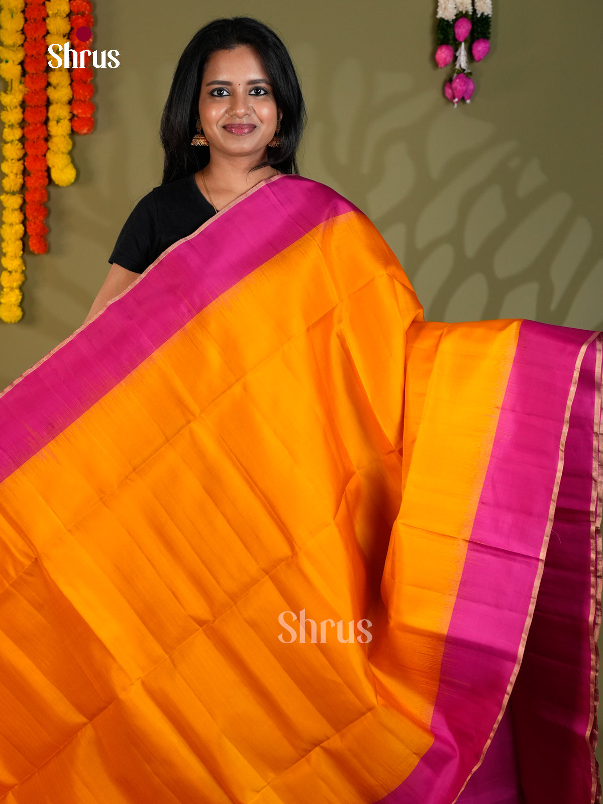 Buy Glorious Mustard Pure Soft Silk Saree with Plain Body & Pink Zari Brocade Pallu