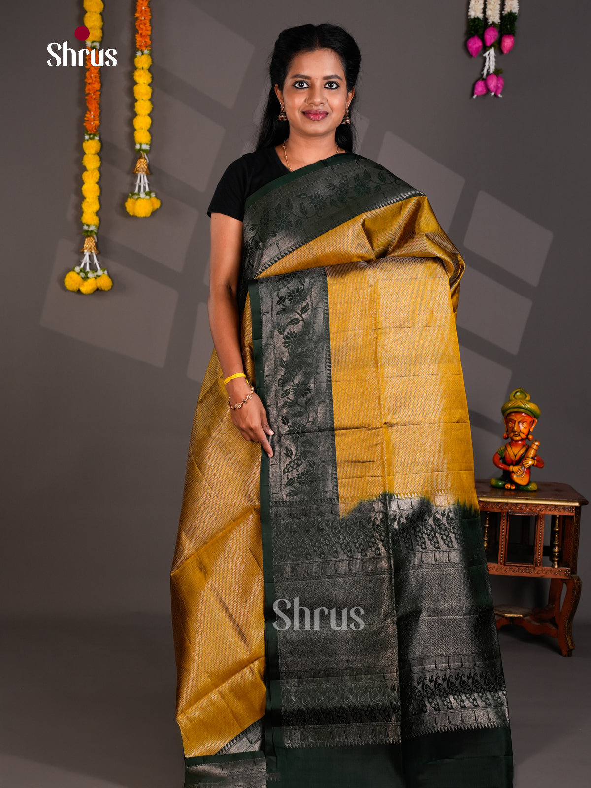 Buy Regal Mustard Soft silk Saree with Zari Woven Intricate Weave & Deep Green Brocade Pallu