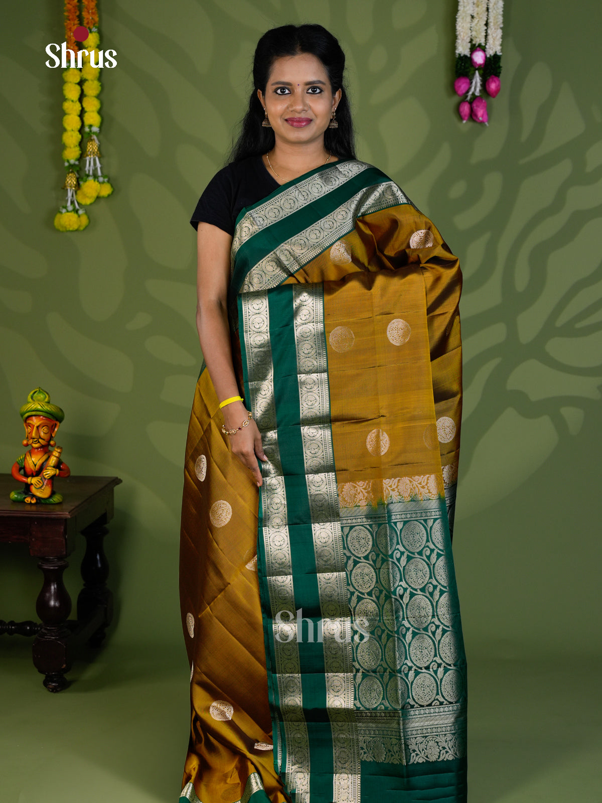 Buy Pretty Mustard Yellow Silk Saree With Round Buttas, Green Rettapet Border & Brocade Pallu