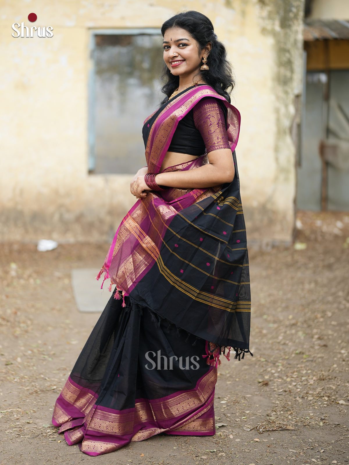 Mystique Black Chettinad Cotton Sarees With Thread Buttas & Purple Rettapet Zari Border