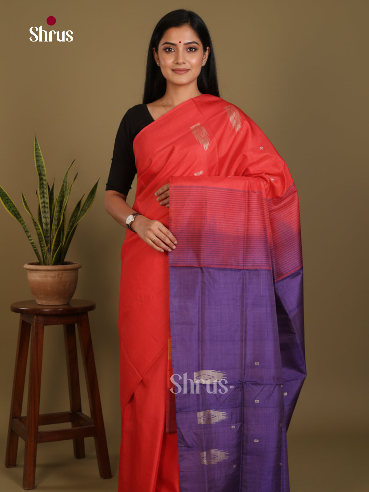Buy Vibrant Orange Banana Pith Sarees With Zari Motifs, Buttas & Violet Pallu