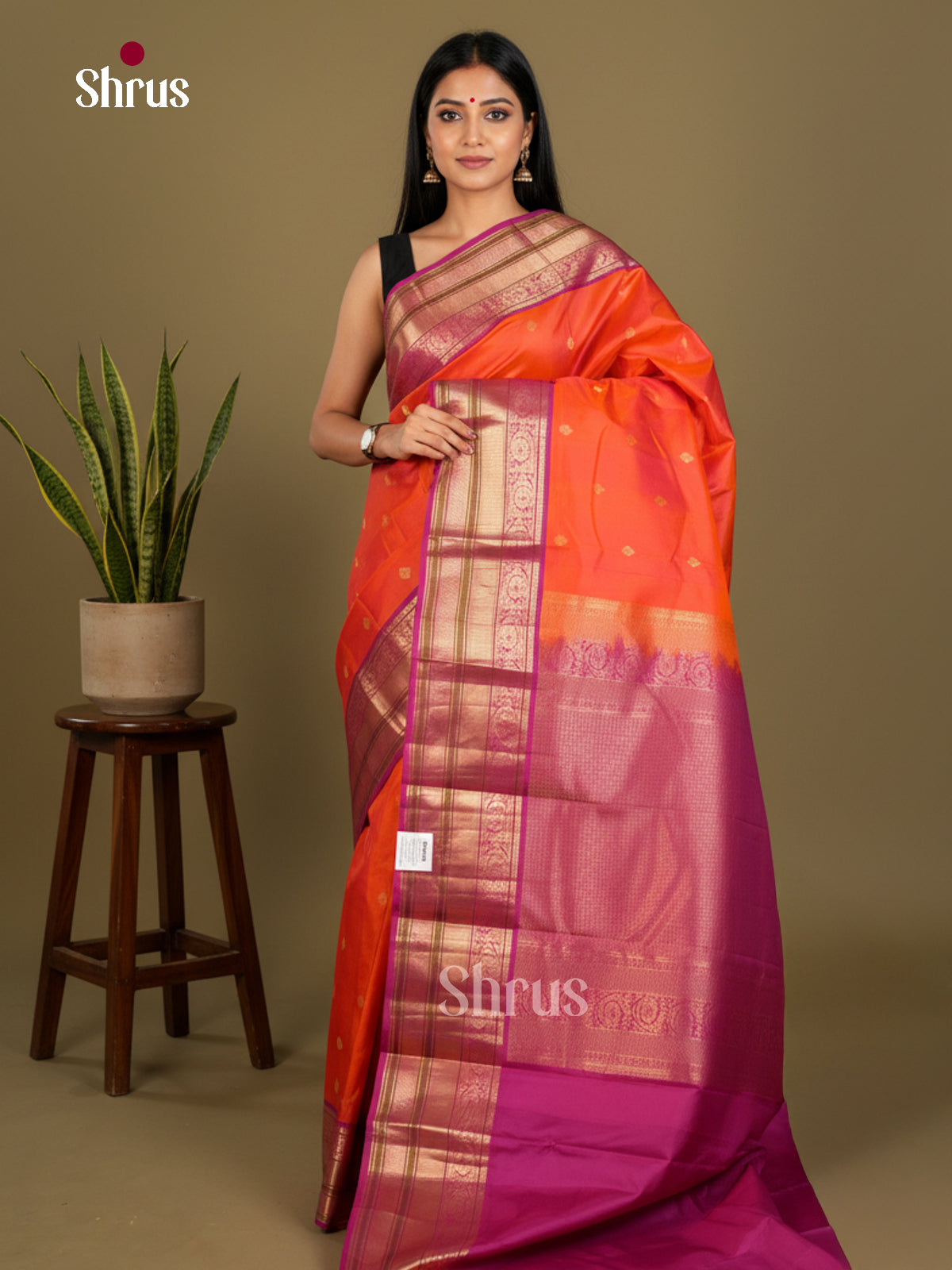 Buy Pretty Orange Kanchipuram Silk Saree with Gold Floral Buttas, Big Zari Border & Purple Brocade Pallu
