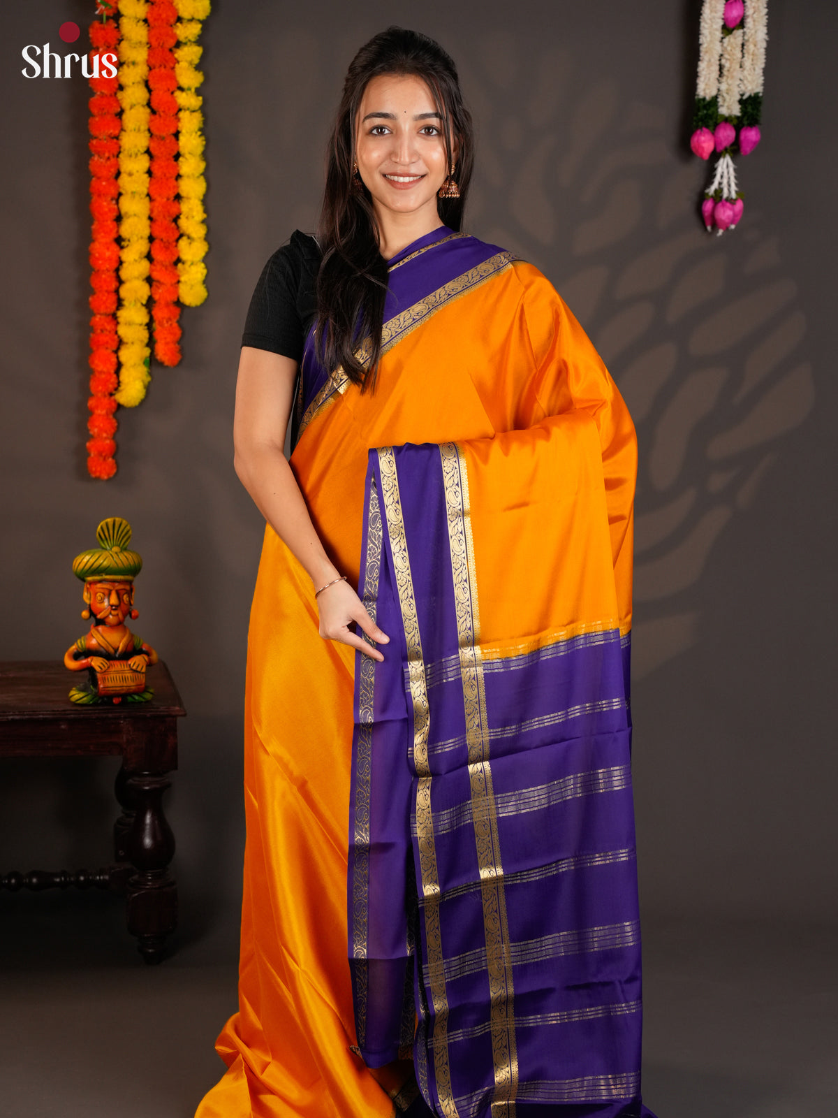 Buy Glowing Orange Mysore Silk Saree with Dark Blue Rettaipet Zari Border & Traditional Chit Pallu