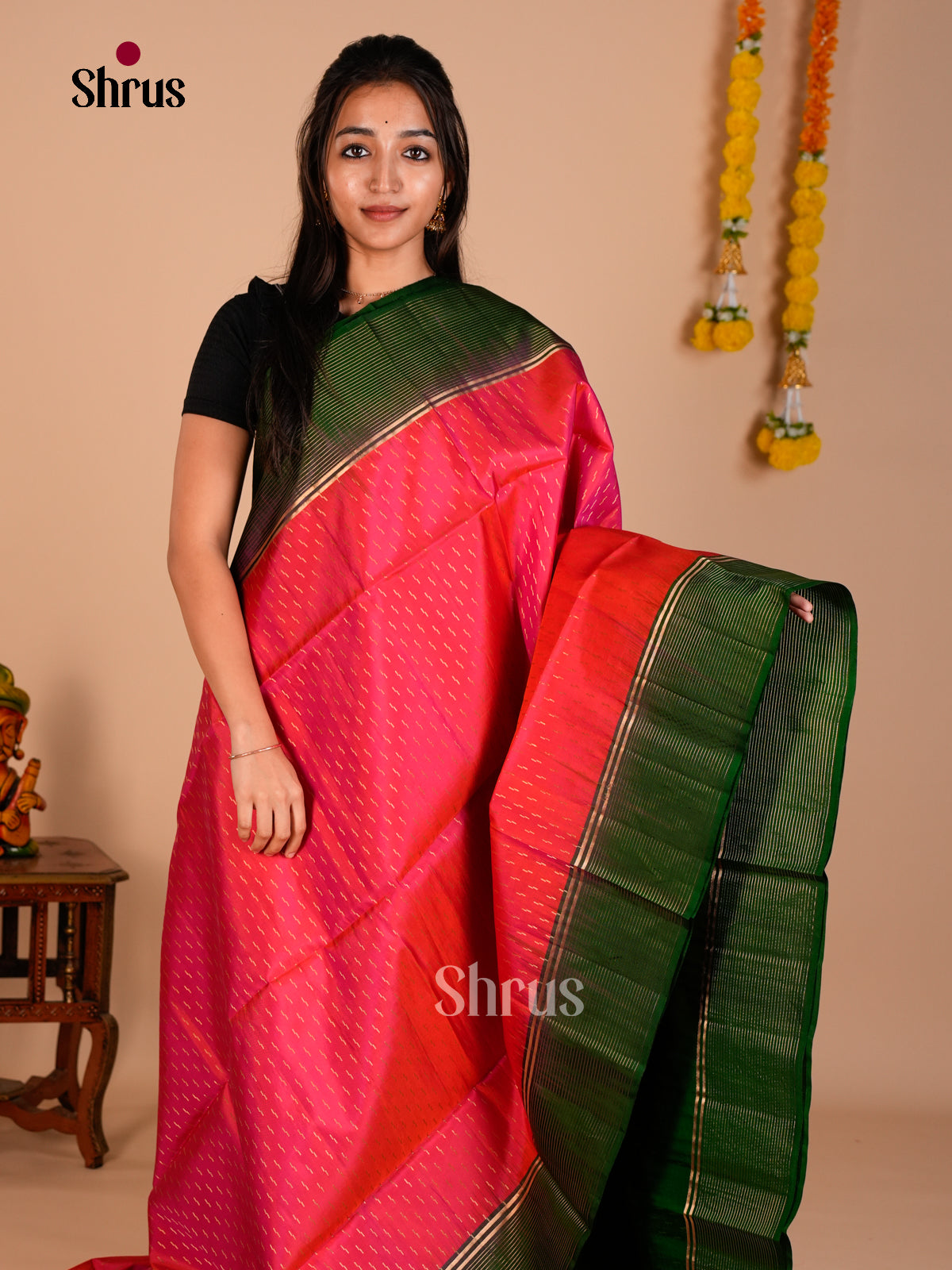 Buy Chic Orangish Pink Pure Soft Silk Saree with Gold Buttas, Green Border & Zari Brocade Pallu