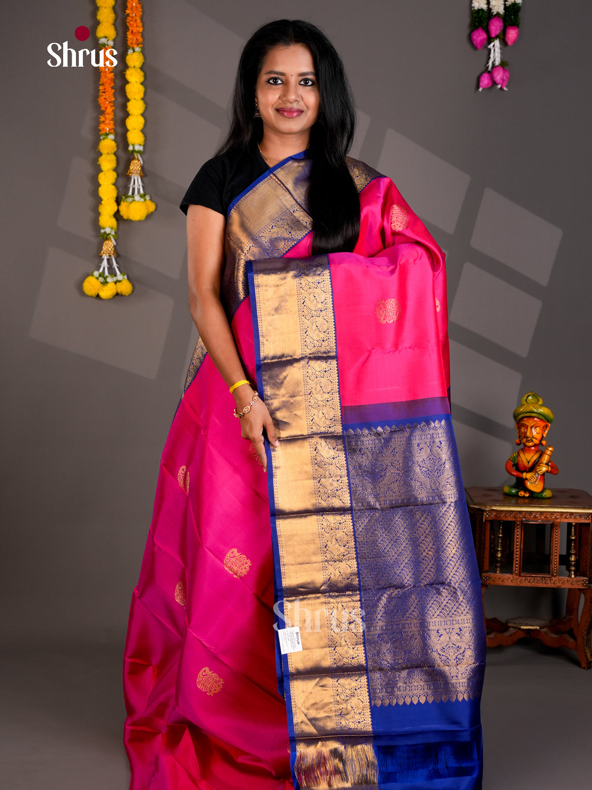 Buy Luminous Pink Kanchipuram Silk Saree With Golden Buttas, Royal blue Zari Border & Brocade Pallu