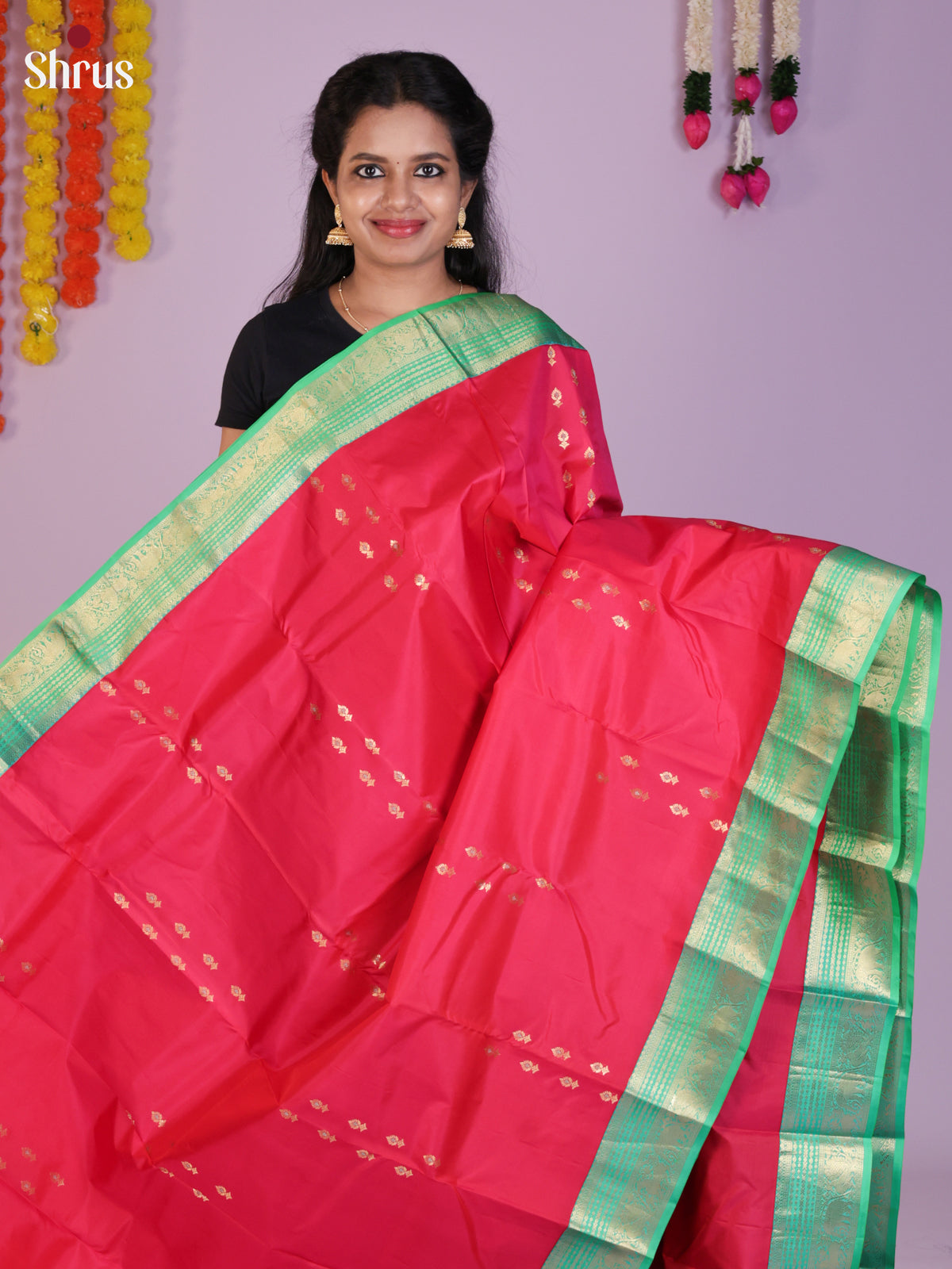 Buy Enchanting Pink Kanchipuram silk Sarees with Zari Floral Buttas, Teal Border & Brocade Pallu 
