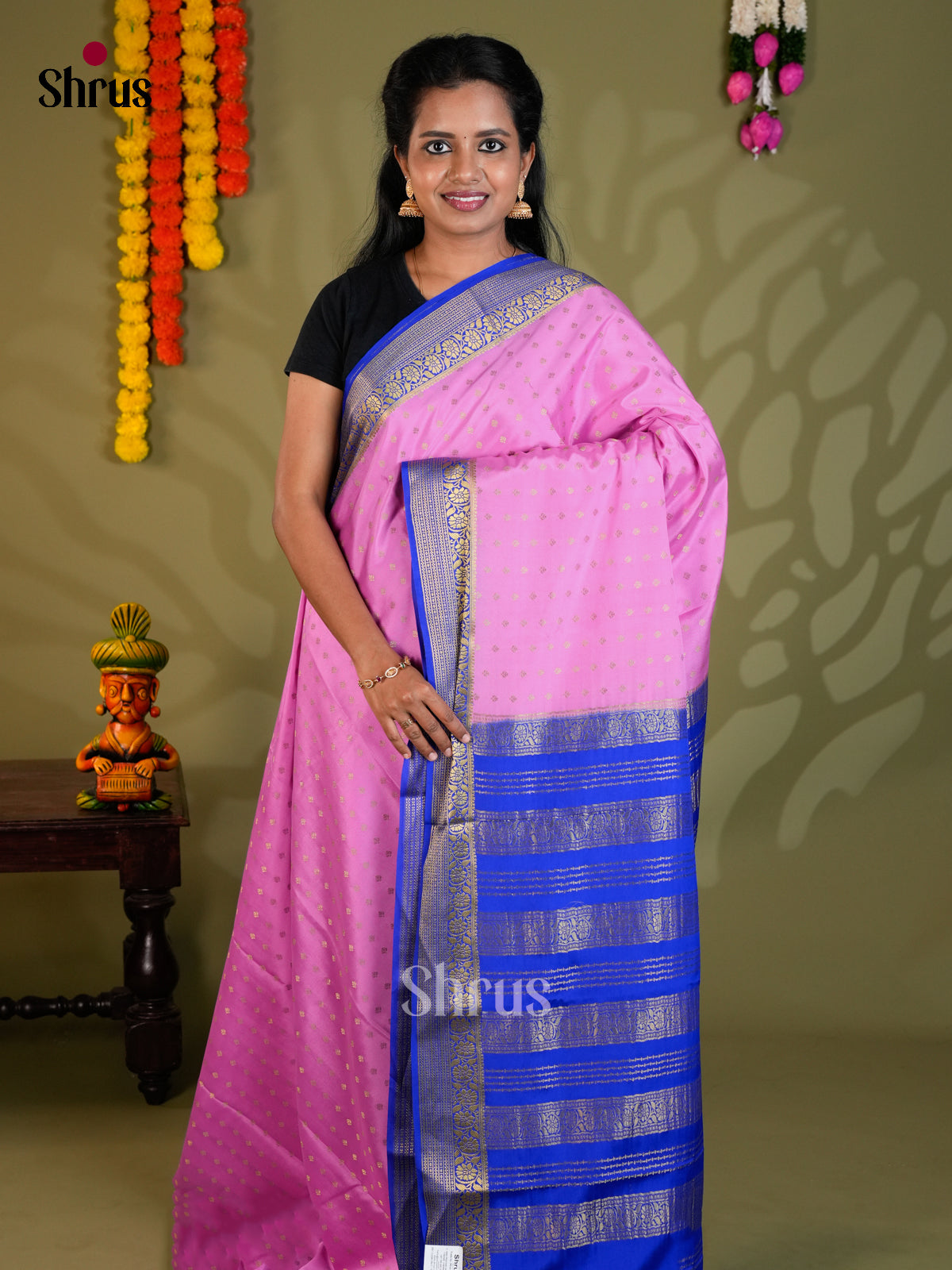 Buy Exquisite Pink Mysore Silk Saree with Gold Zari Buttas, Royal Blue Border & Traditional Pallu