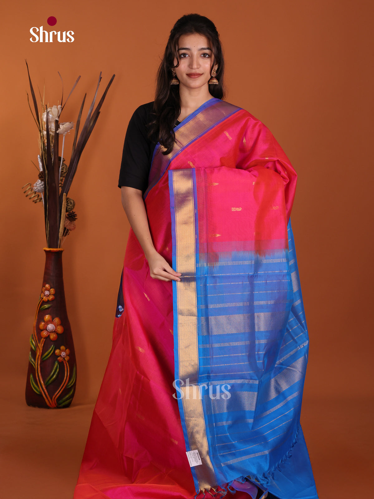 Buy Gorgeous Pink Silk Cotton Saree Zari Buttas, Blue Kaddi border & Striped Pallu