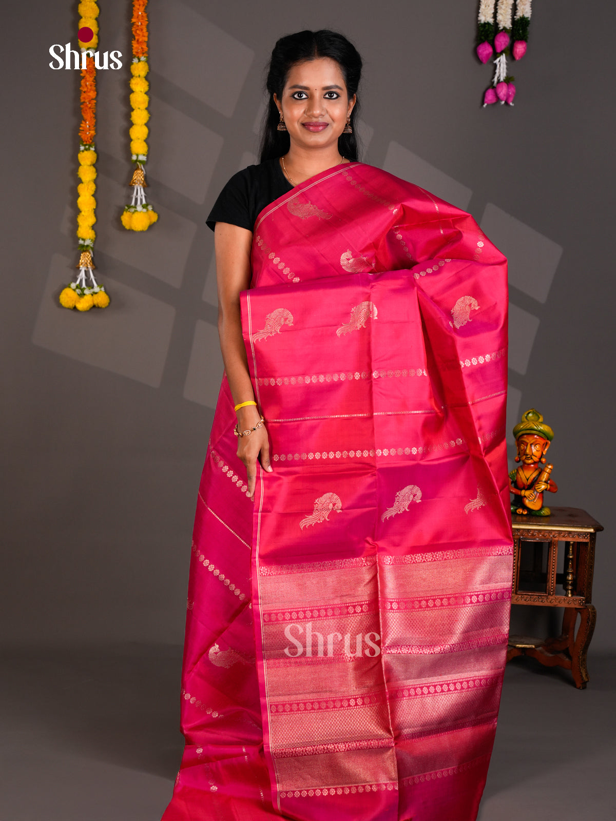 Buy Ethnic Pink Soft Silk Saree With Zari Peacock Motifs & Horizontal Rows Of Floral Buttas