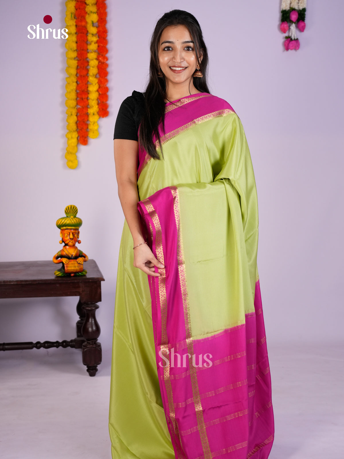Buy Classic Pista Green Mysore Silk Saree with Plain Body, Magenta Rettaipet Border & Traditional Pallu