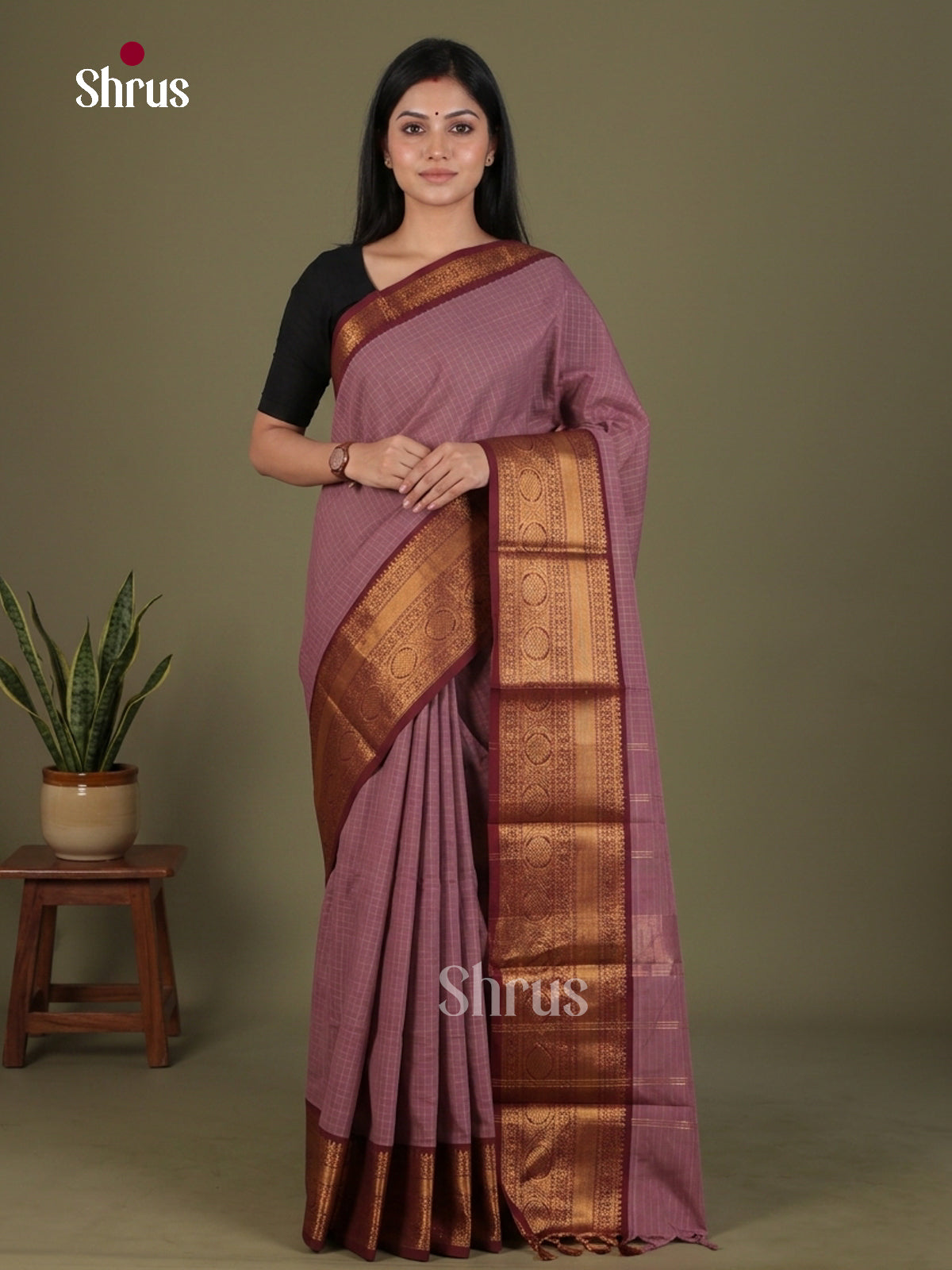 Pretty Dusty Mauve Chettinad Cotton Saree With Fine Checks, Maroon Broad Zari Border & Chit Pallu