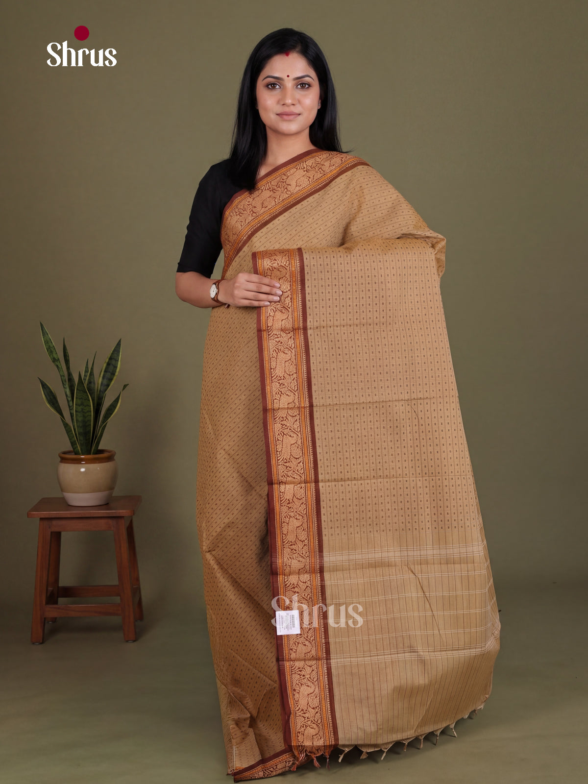 Pretty Light Brown Chettinad Cotton Saree With Thread Checks, Buttas & Maroon Zari Border