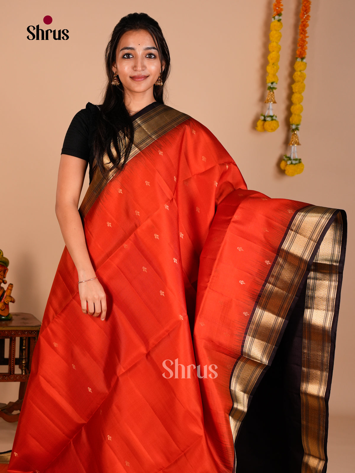 Buy Pretty Orange Pure Soft Silk Saree with Golden Buttas, Brown Zari Border & Brocade Pallu