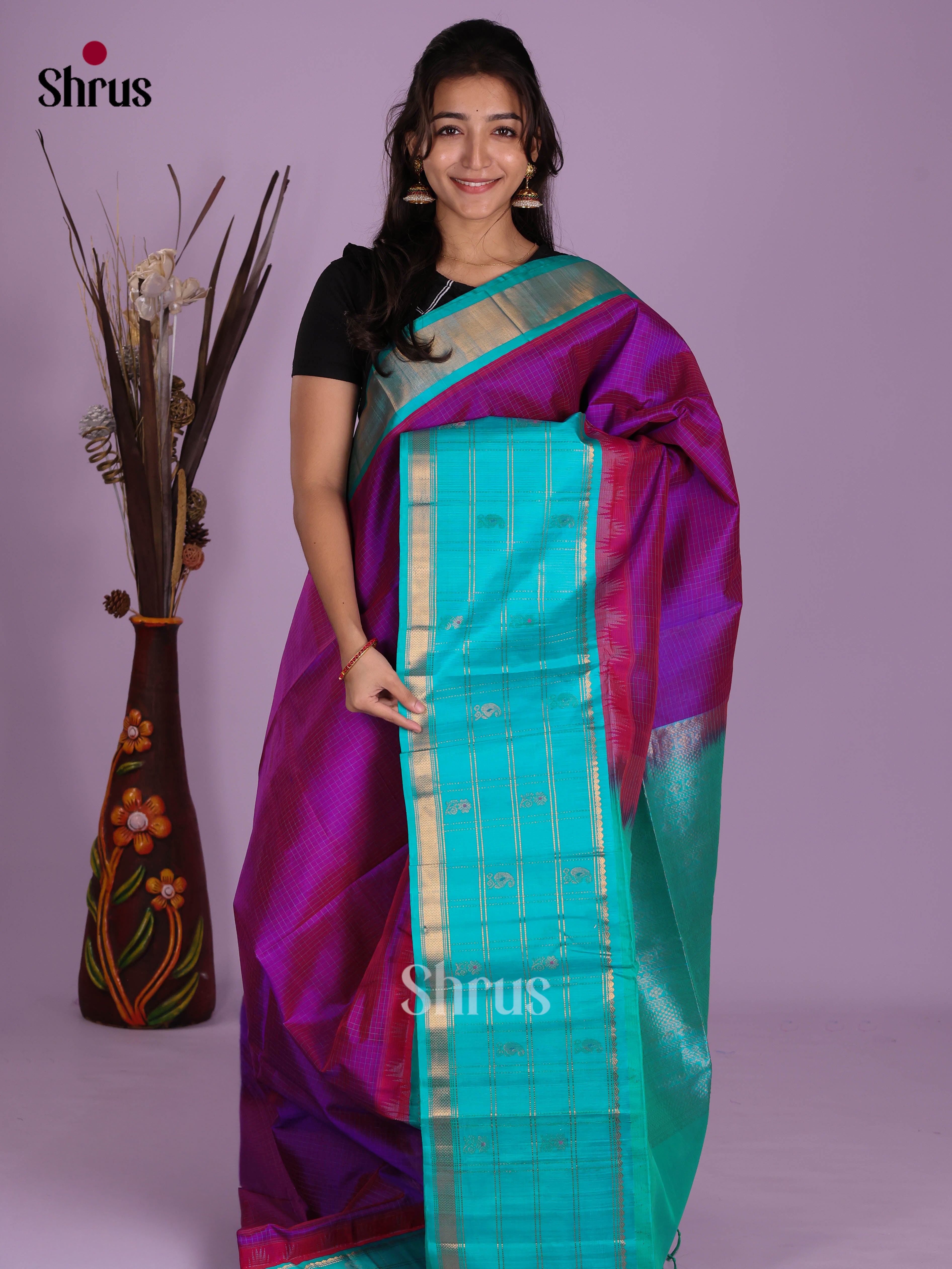 Shimmering Purple Cotton Silk Saree With Subtle Checks, Turquoise Thazhampoo Border & Pallu