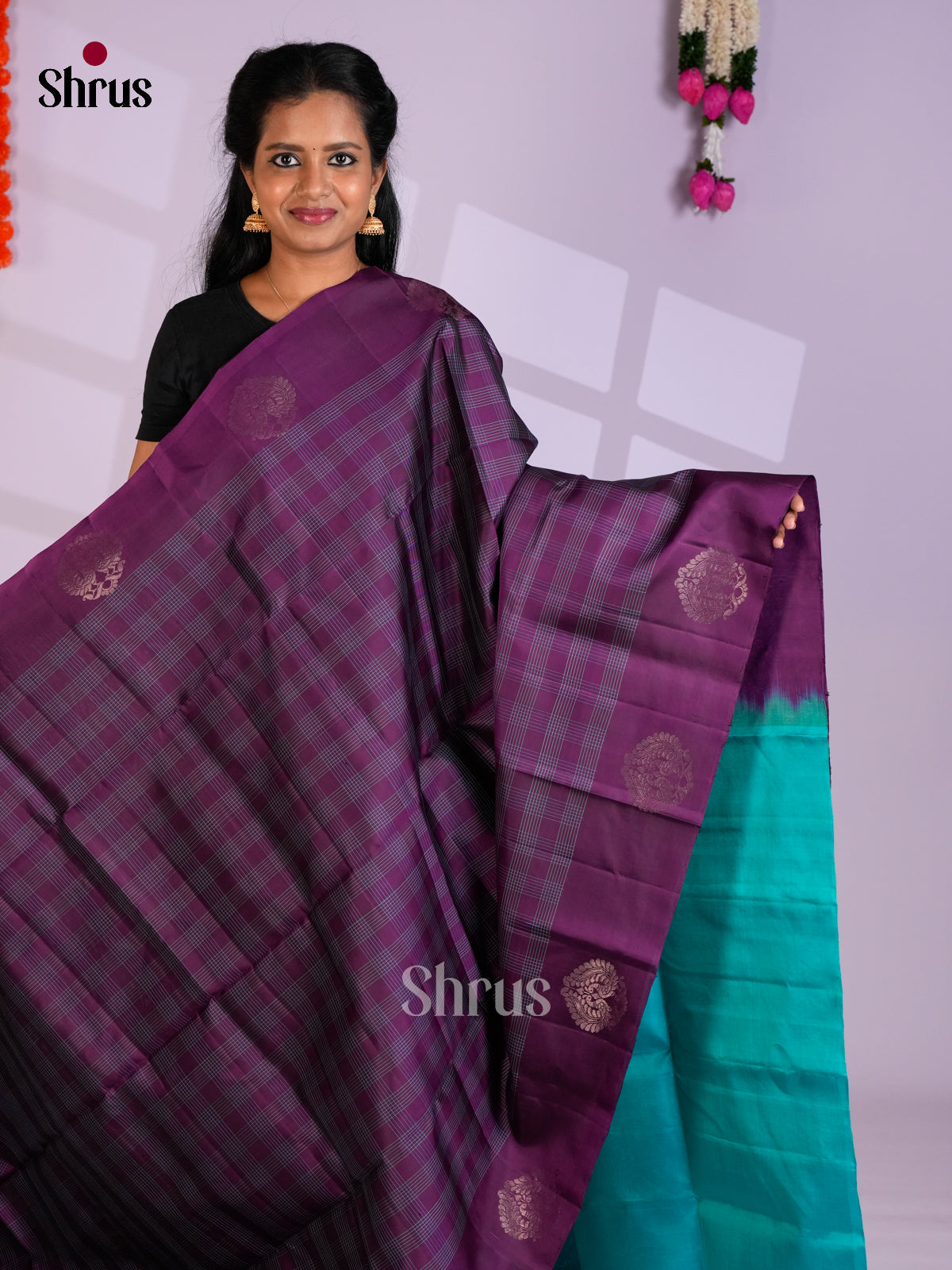 Buy Trendy Purple Pure Soft Silk Saree with Checks, Border With Paisley motifs & Light Blue Brocade Palluv