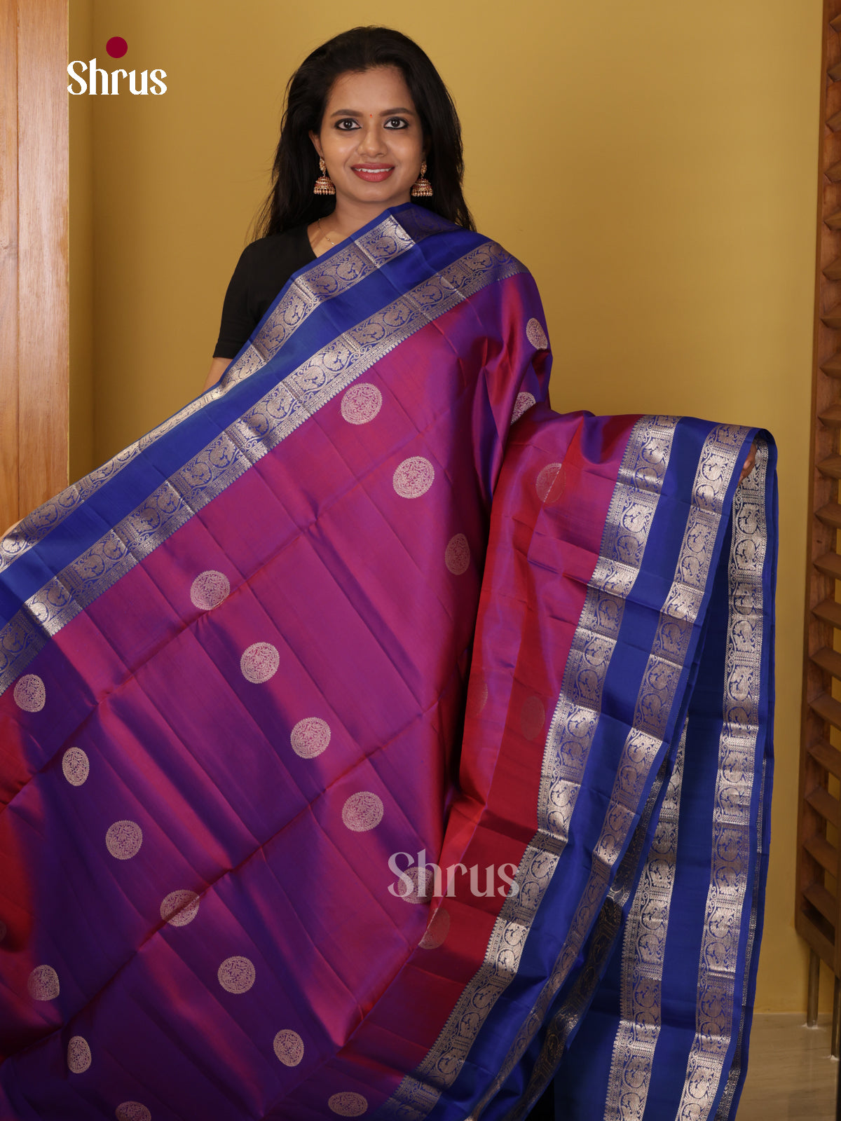 Buy Lustrous Purple Pure Soft Silk Saree with Zari Circular Motifs & Blue Rettaipet Border