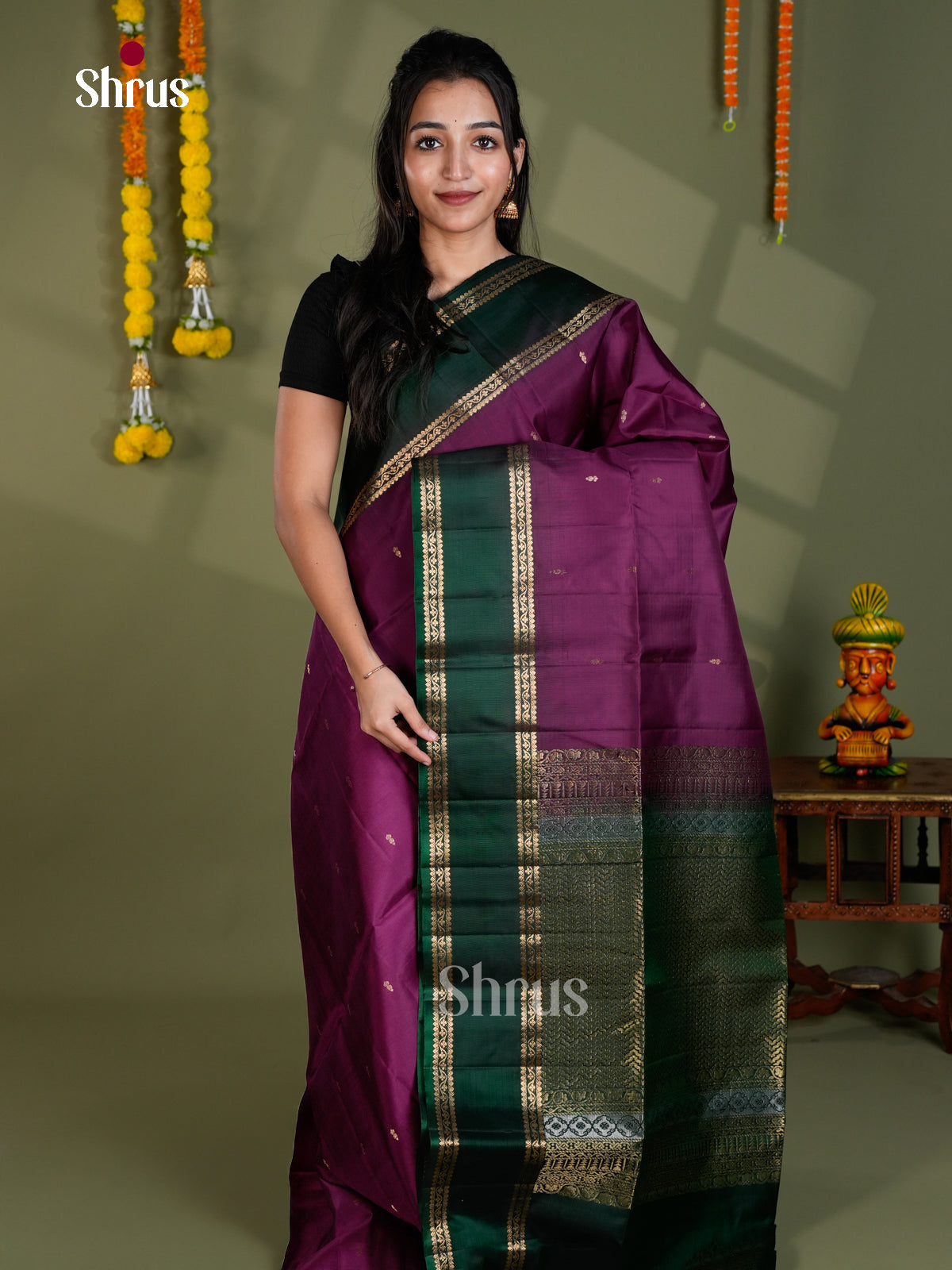 Buy Opulent Purple Soft Silk Saree With Golden Buttas & Dark Green Rettaipet Zari Border