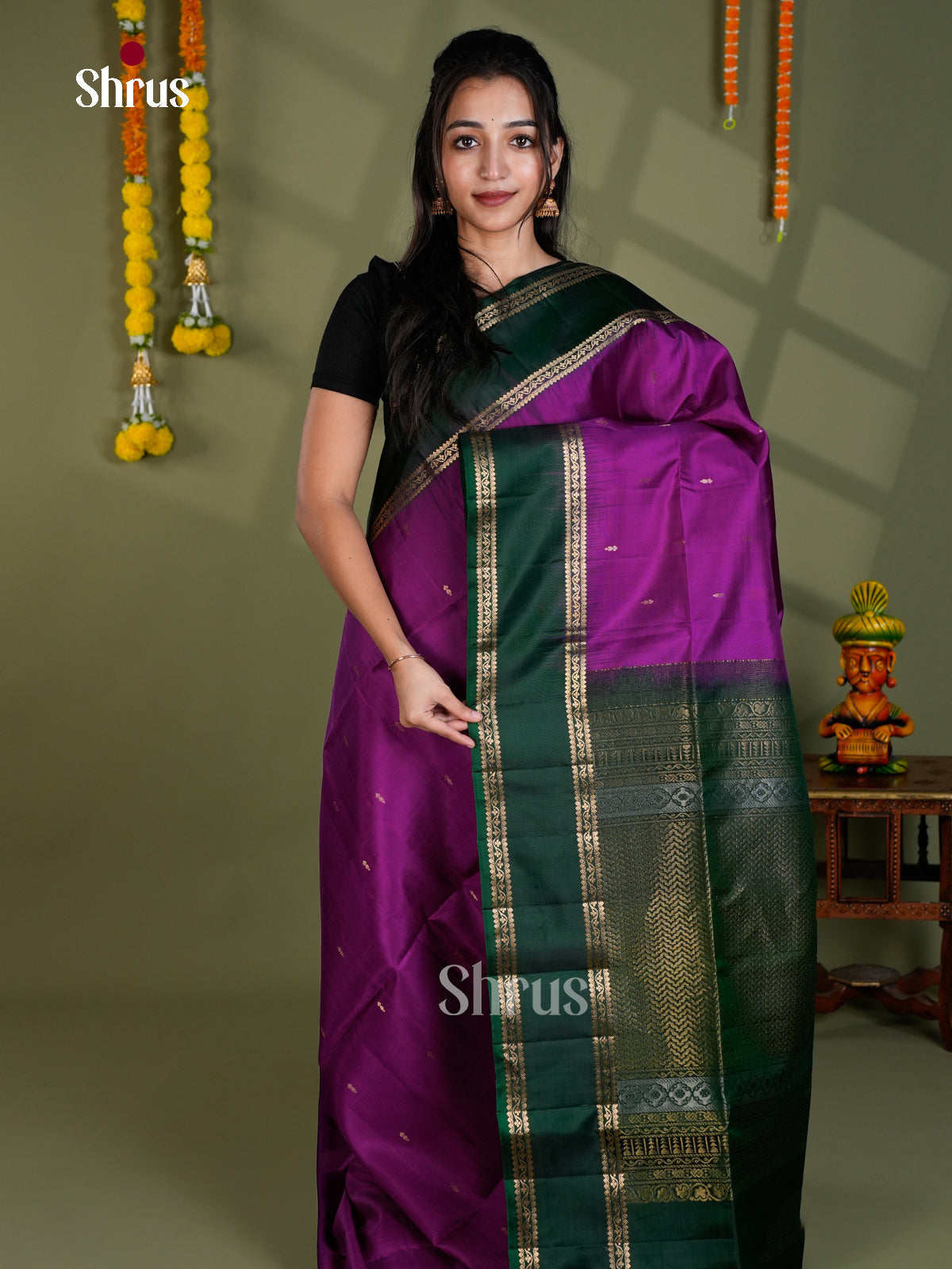 Buy Pretty Purple Soft Silk Saree With Small Buttas, Green Rettaipet Zari Border & Brocade Pallu