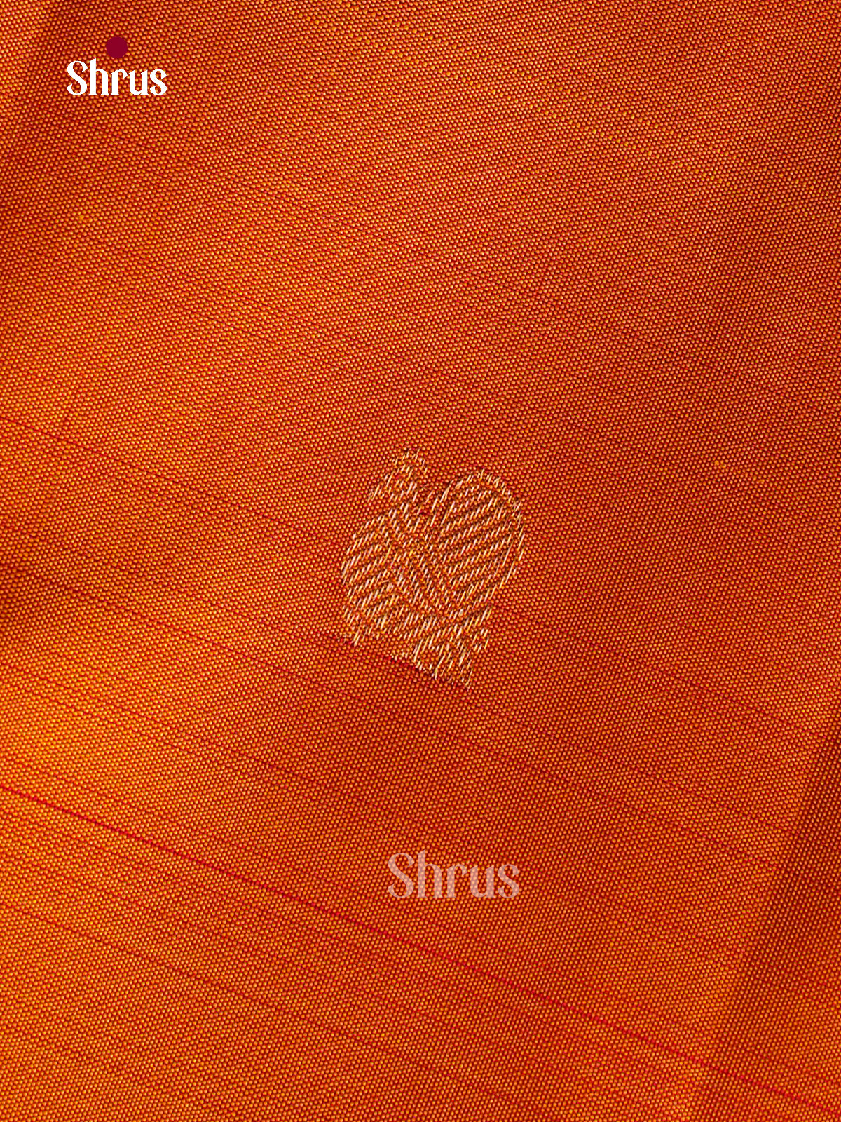 Radiant Orange Kanchipuram Sarees With Golden Buttas, Pink Rettapet Border & Zari Brocade Pallu