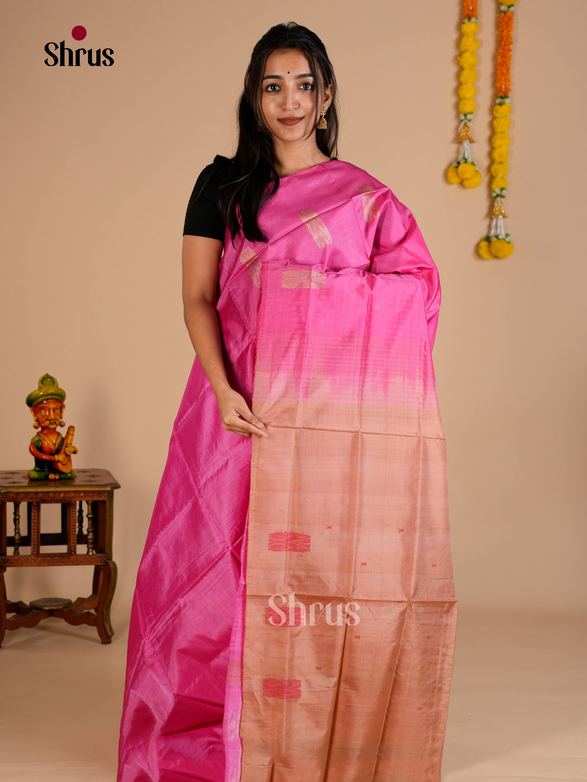 Buy Splendid Rani Pink Banana Pith Saree With Golden Motifs & Beige Pallu