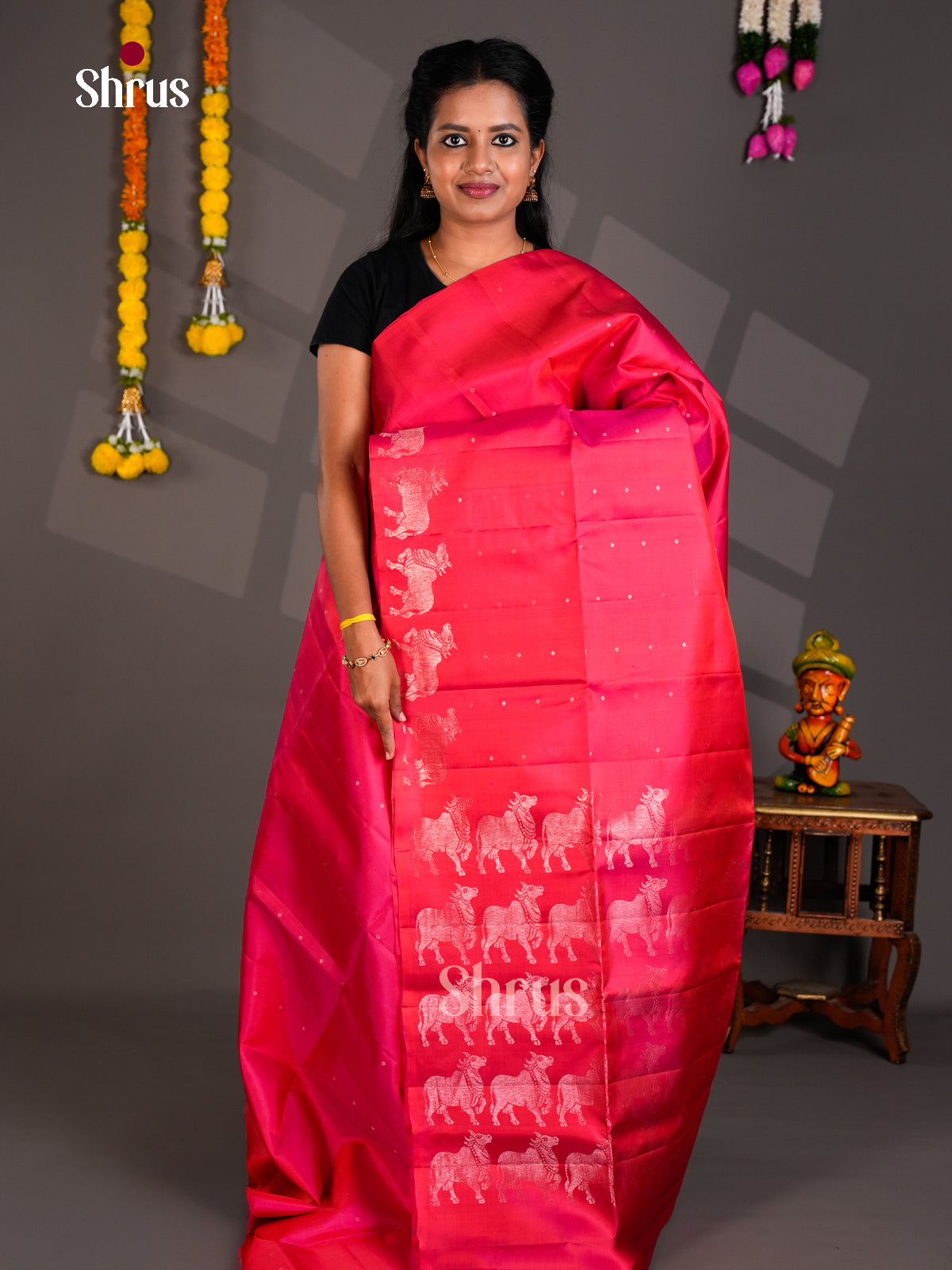 Buy Rani Pink Soft Silk Saree With Nandi Motifs | Bridal Silk Saree Lo