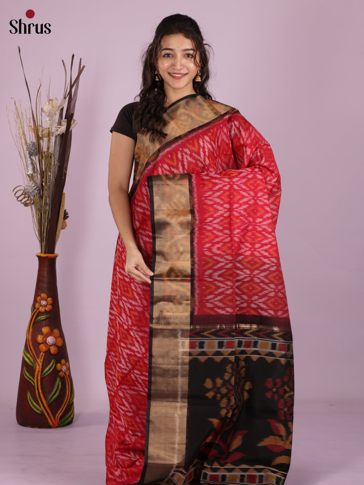 Buy Bright Red Pochampally Silk Cotton Saree With Ikat Motifs, Black Border & Pallu