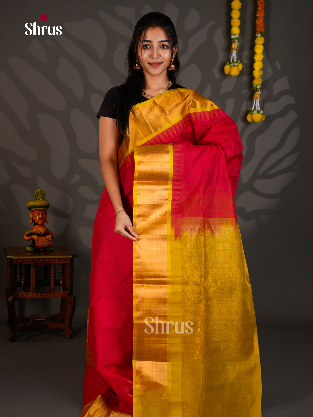 Buy Pretty Red Pure Cotton Silk Saree with Plain Body, Mustard Temple Zari Border & Pallu