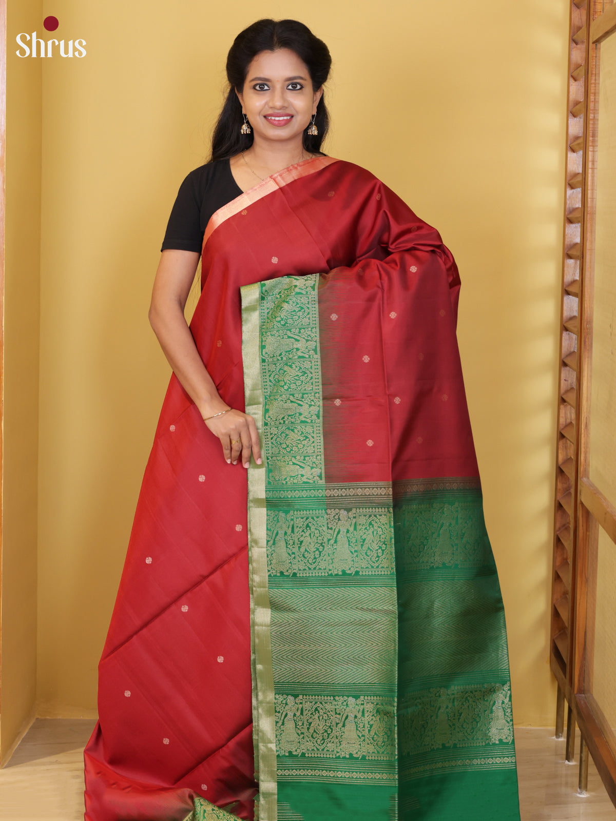 Buy Classy Red Soft Silk Saree With Golden Coin Buttas, Green Zari Woven Border & Pallu