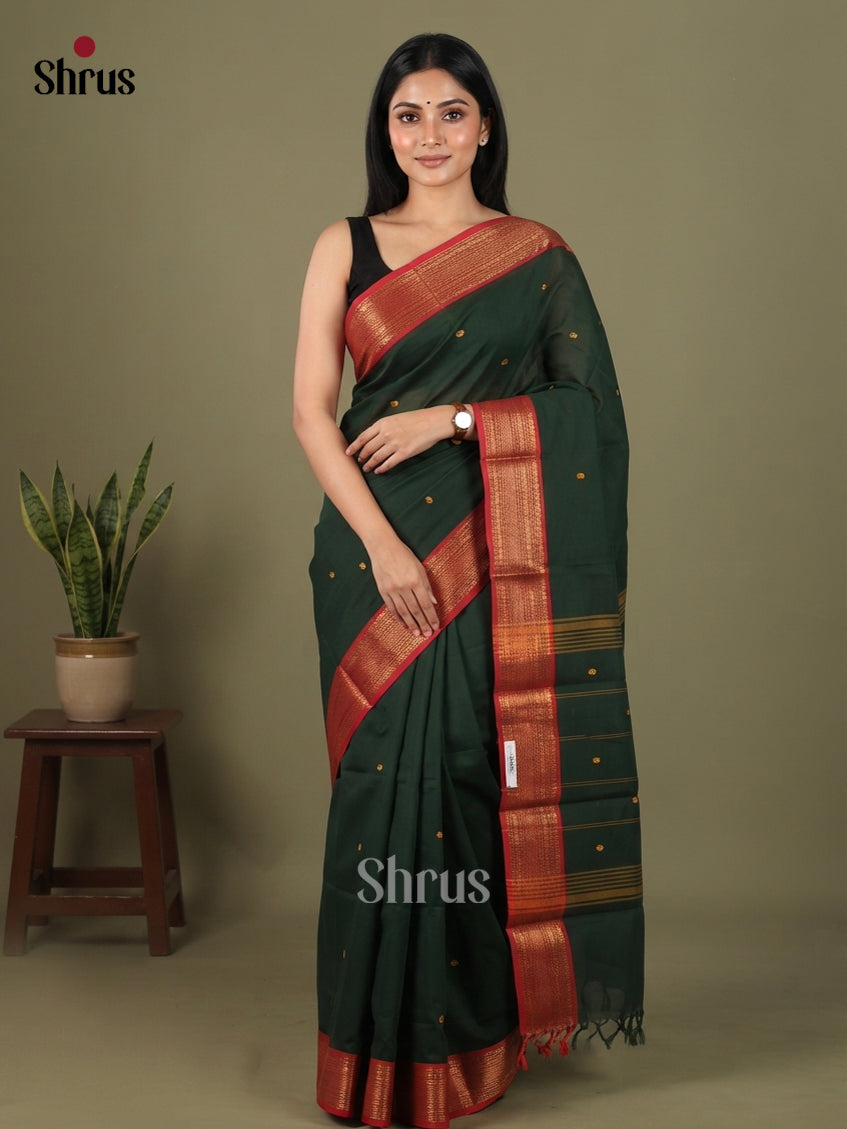 Regal Dark Green Chettinad Cotton Saree With Small Buttas, Red Zari Border & Chit Pallu