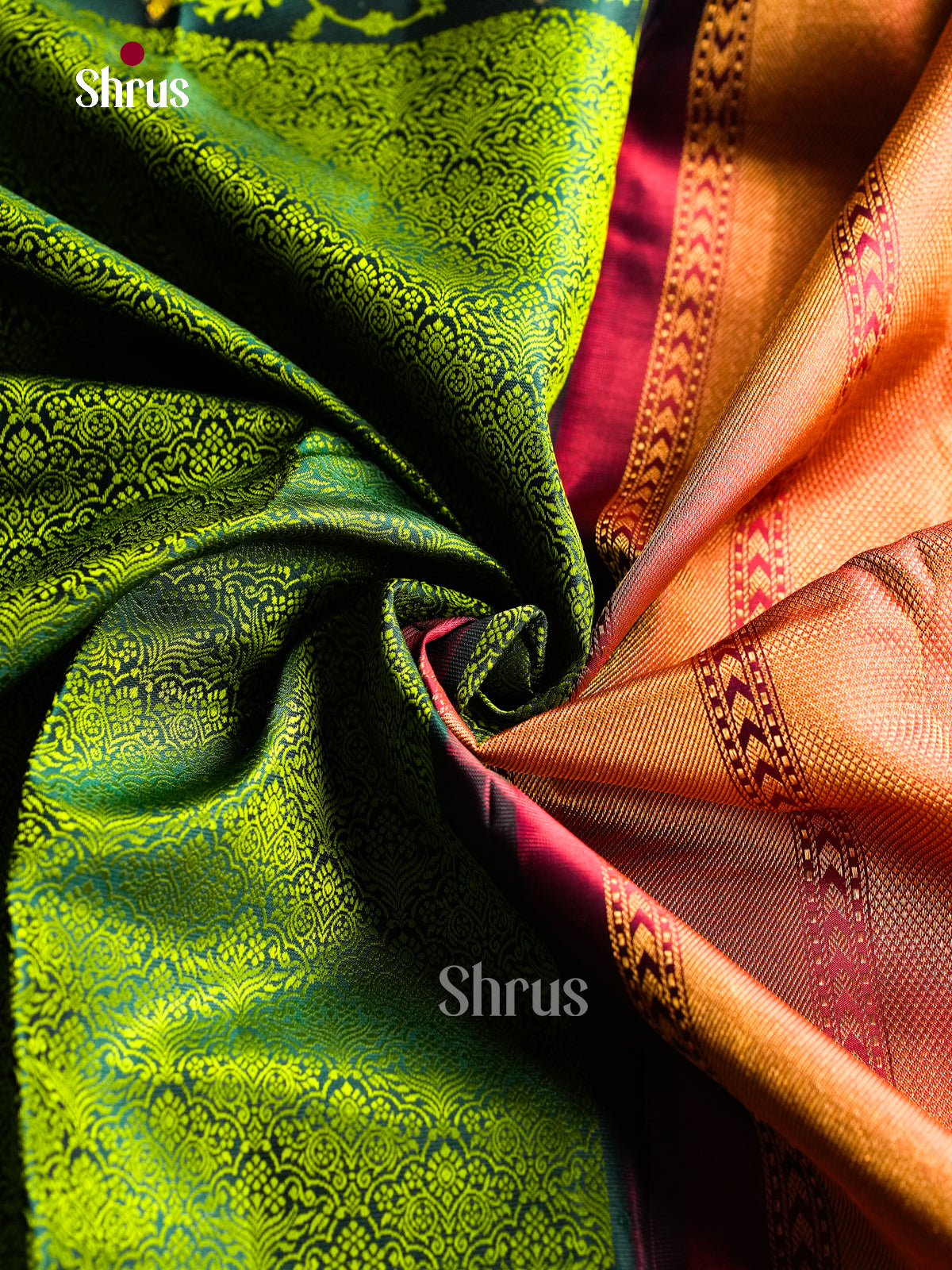 Regal Dark Green Kanchi Pattu Saree With Zari Floral Vines & Creepers | Deep Red Rettapet Border & Pallu