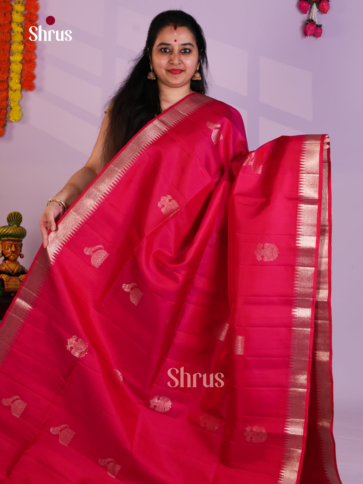 Buy Striking Rose Pink Pure Soft Silk Saree With Silver Motifs, Temple Border & Brocade Pallu