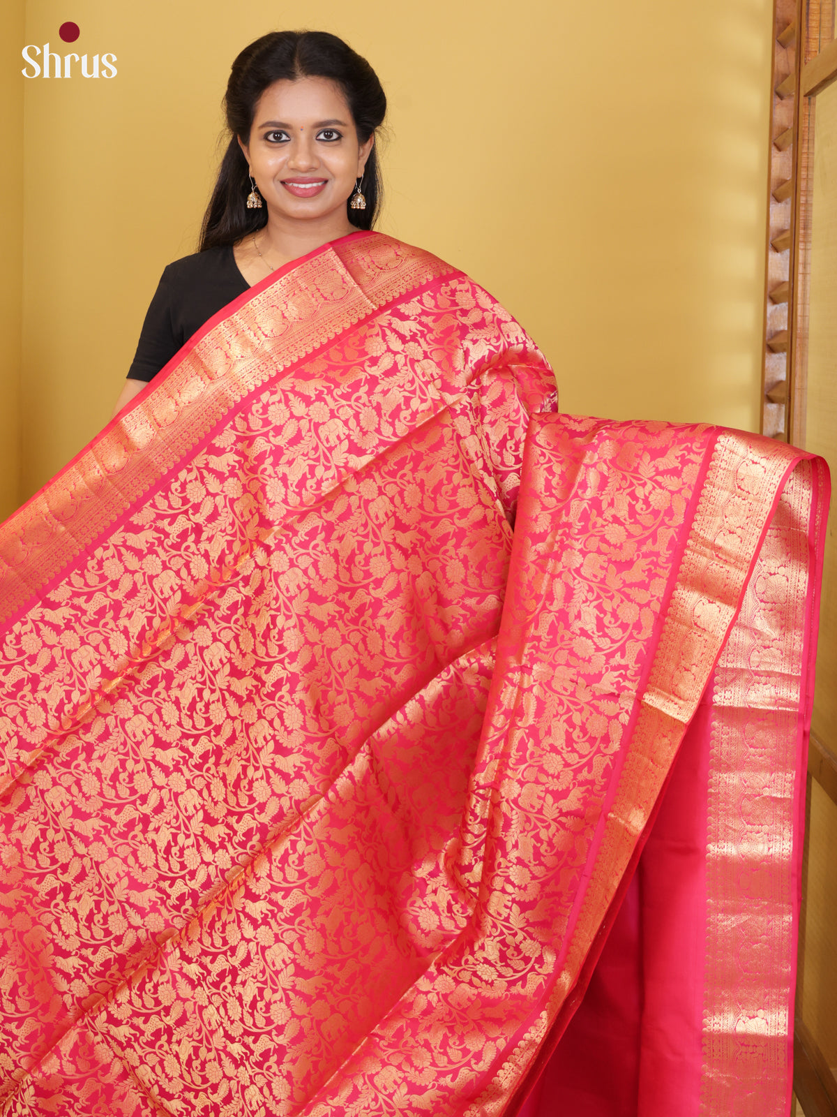 Buy Vibrant Rose Pink Pure Soft Silk Saree With Zari Floral Nestling, Zari Border & Grand Pallu