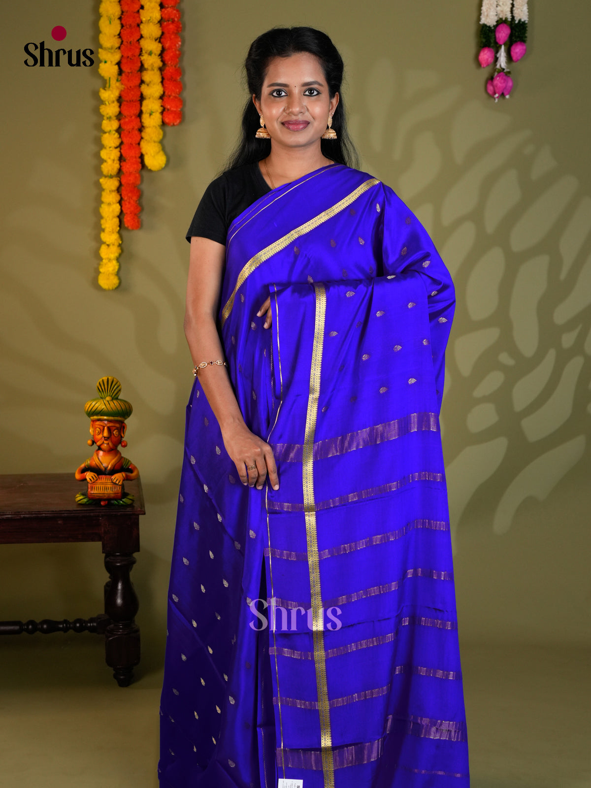 Buy Vivid Royal Blue Mysore Silk Saree with Zari Buttas, Plain Border & Traditional Chit Pallu