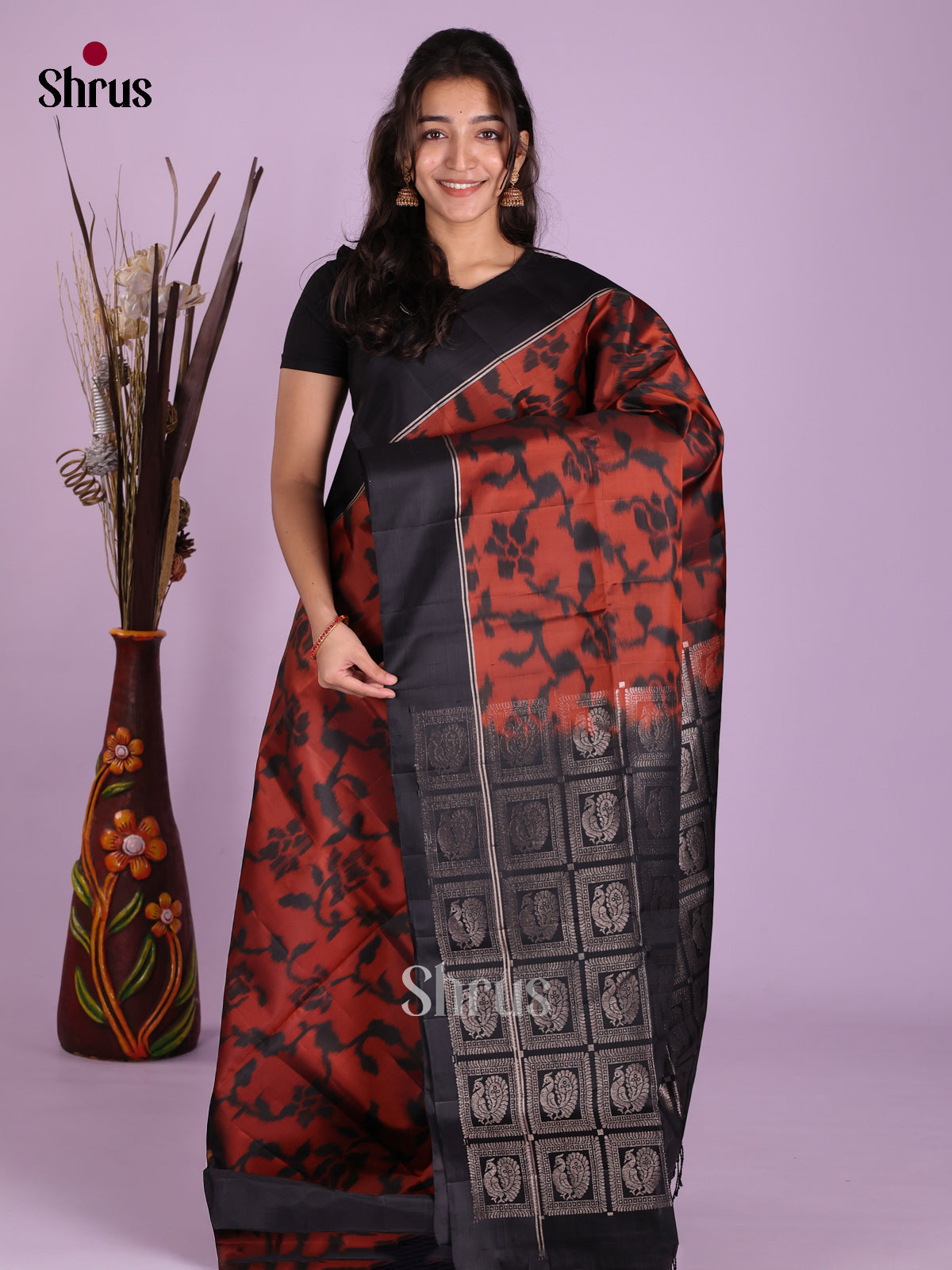 Buy Rust Toned Soft Silk Saree With Floral Vines Pattern, Black Border & Pallu With Zari Annapakshi Motifs