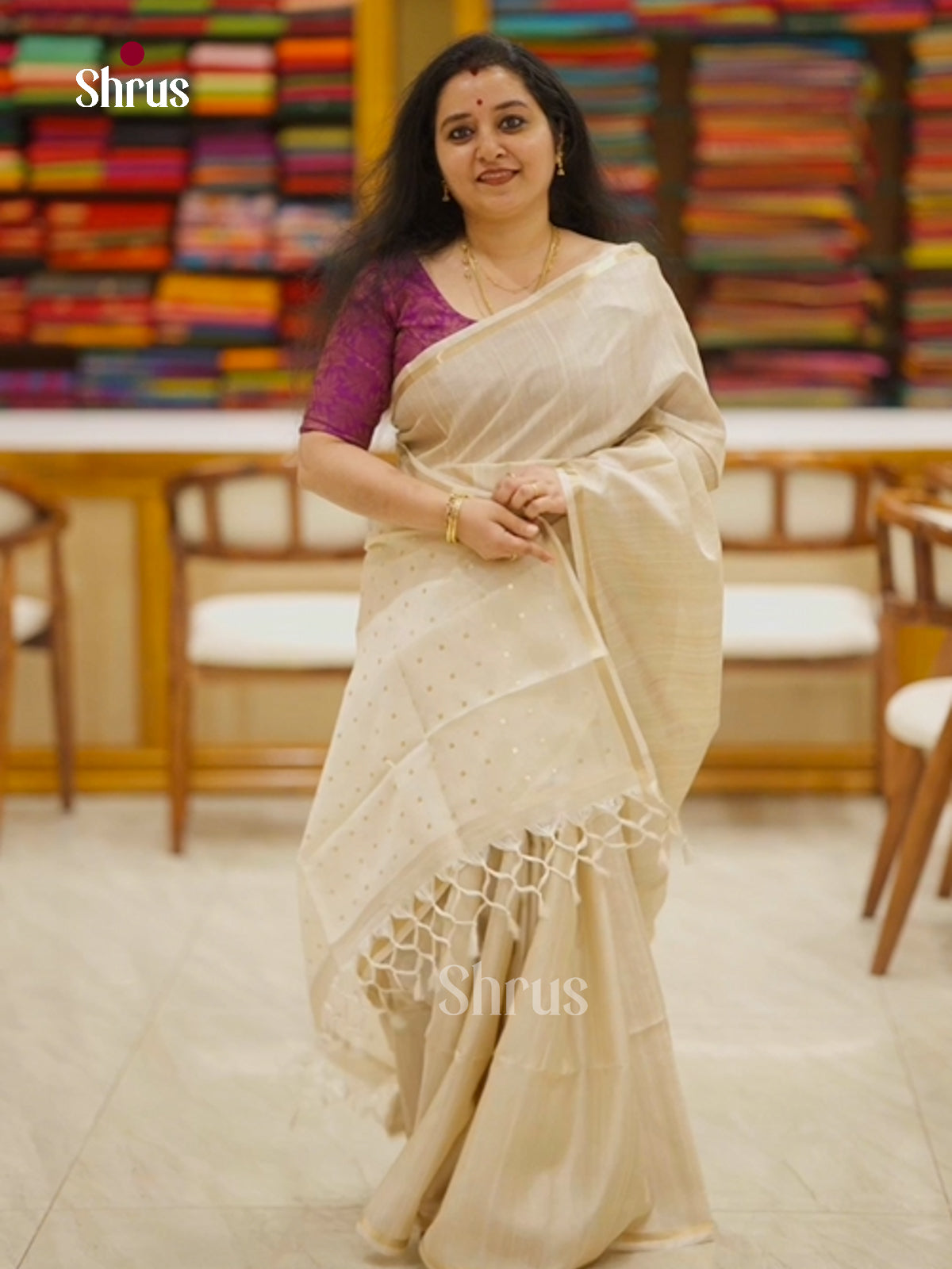Semi Tussar Saree - EI04090