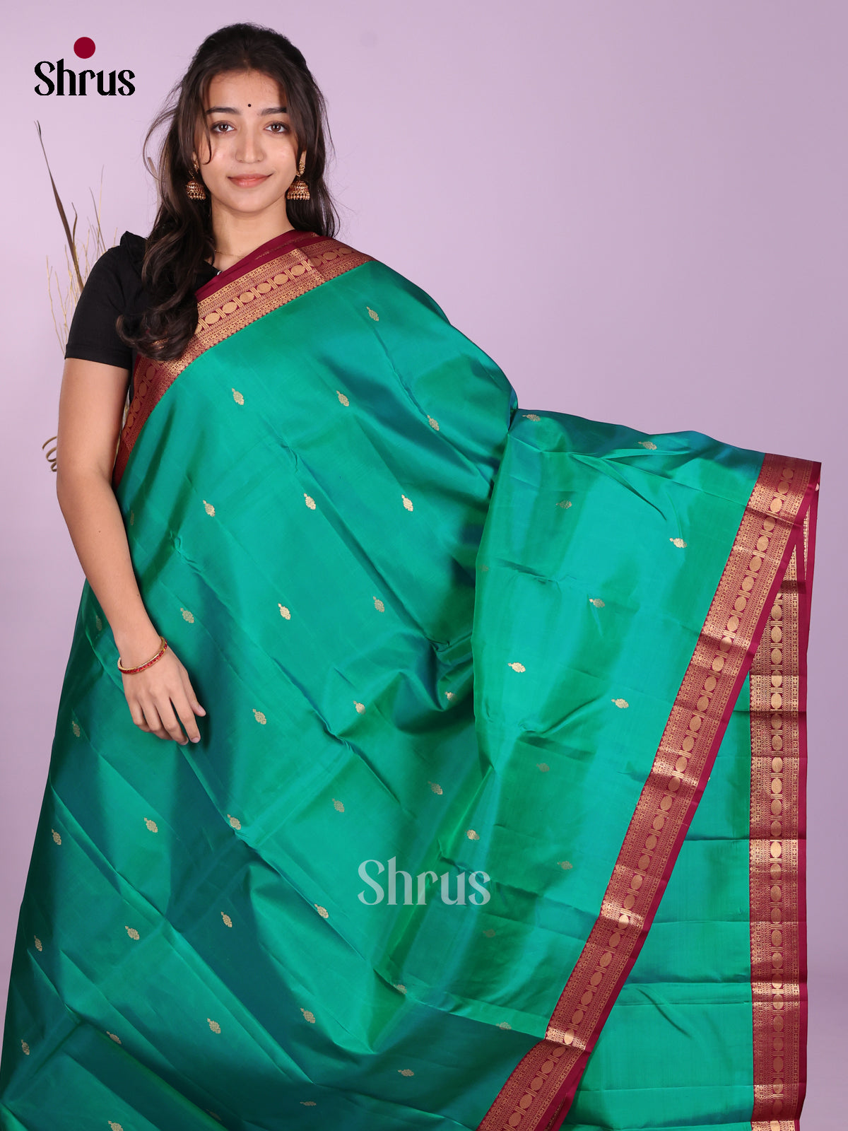 Buy Majestic Sea Green Kanchipuram Saree With Teardrop Buttas, Maroon Border & Brocade Pallu