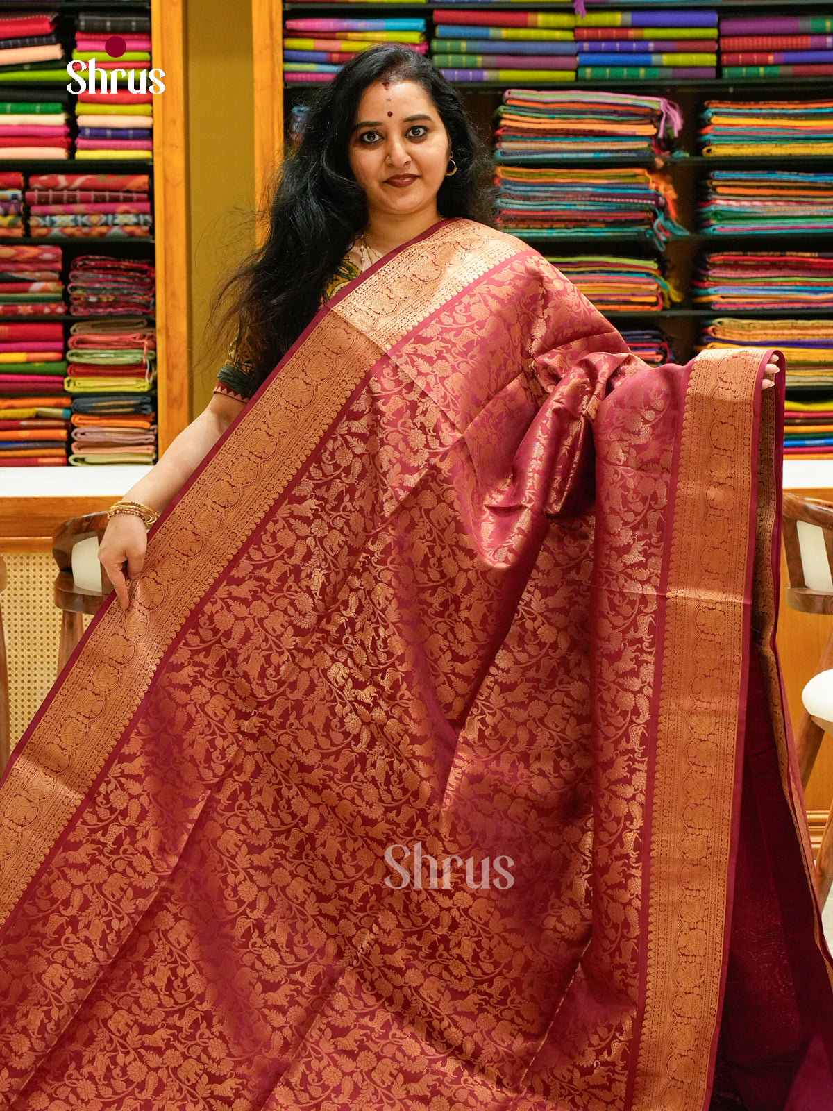 Sheeny Crimson Pink Soft Silk Sarees with Golden Vanasingaram Pattern With Zari Woven Border