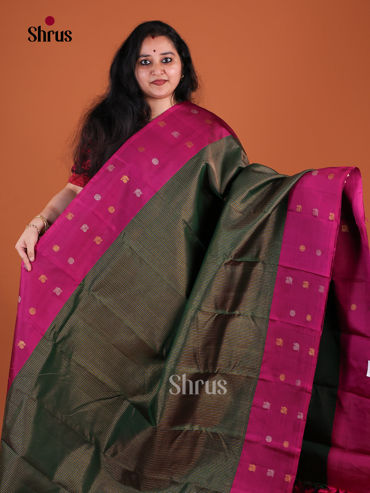 Sheeny Dark Green Kanchipuram Pattu Saree With Intricate Zari Stripes | Dark Pink Border With Silver & Gold Buttas