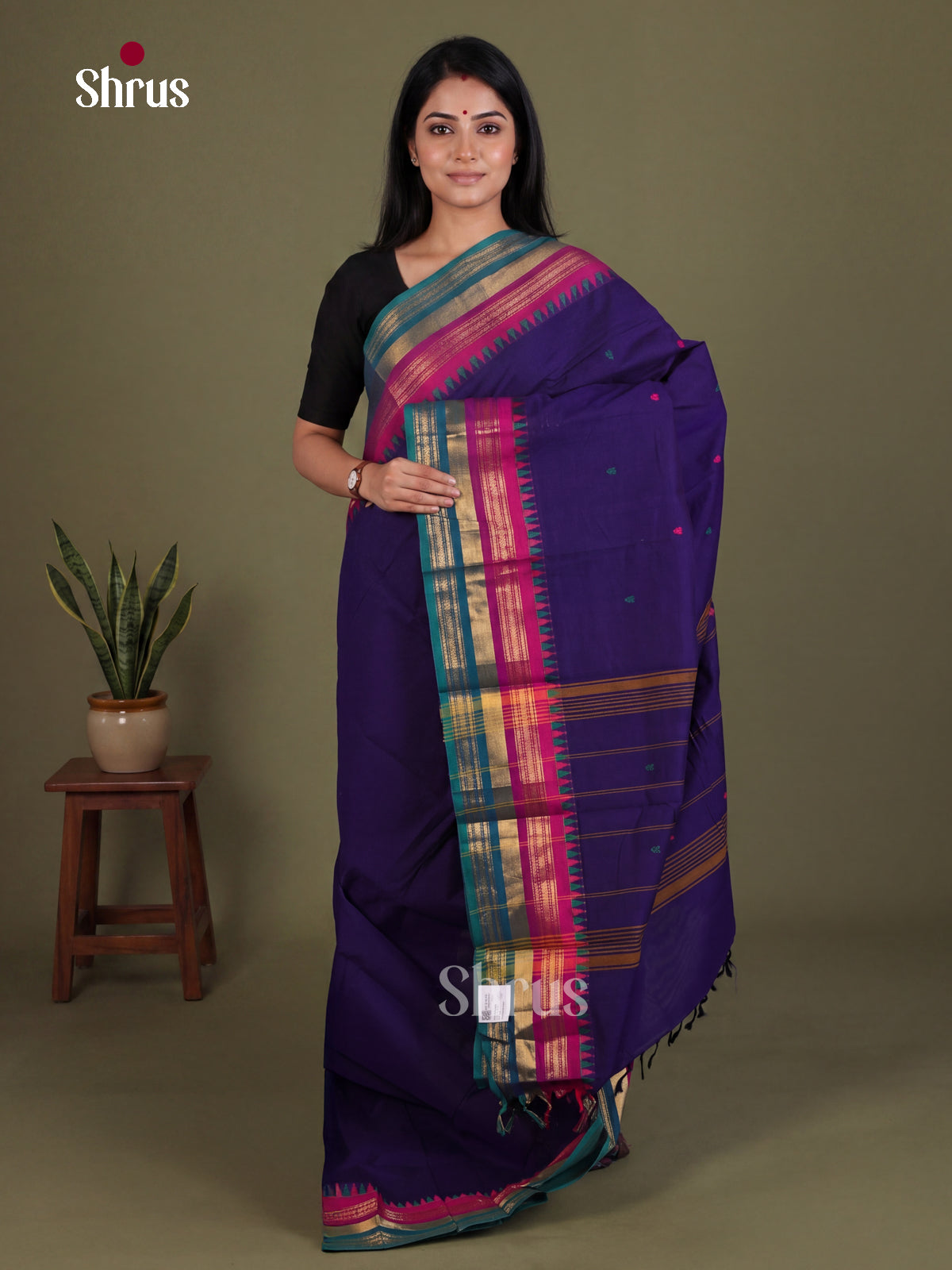 Sheeny Deep Blue Chettinad Cotton Saree With Thread Buttas, Teal & Pink Temple Zari Border