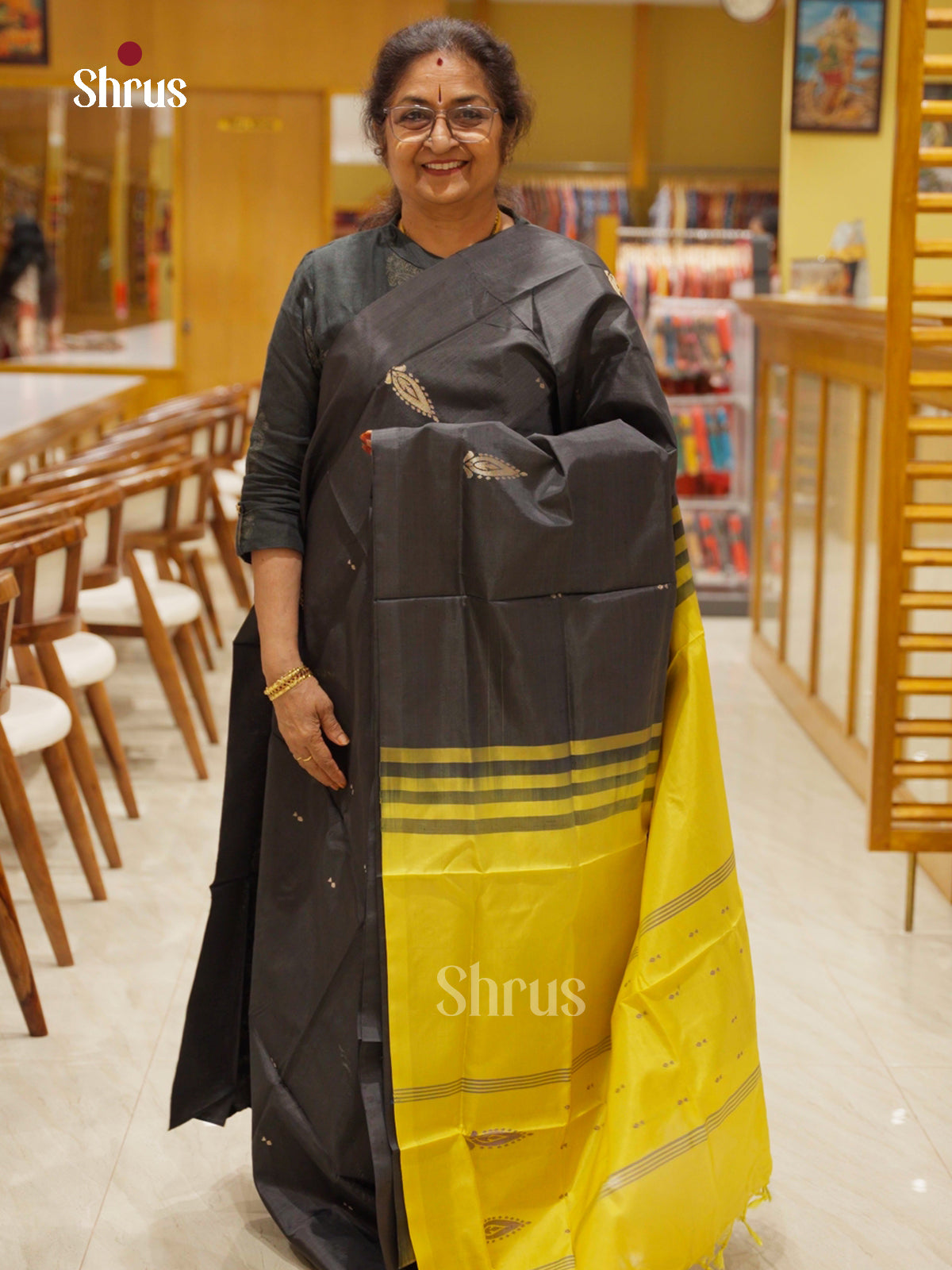 EAS23063 - Banana Pith without blouse - Saree - Shop on Shrus.com