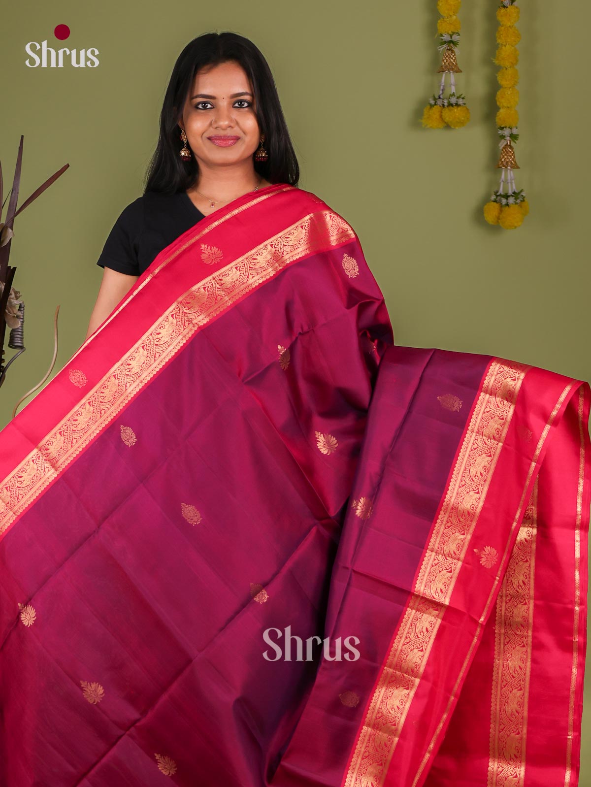 Striking Dark Purple Soft Silk Sarees With Floral Buttas, Pink Rettaipet Border & Brocade Pallu 1