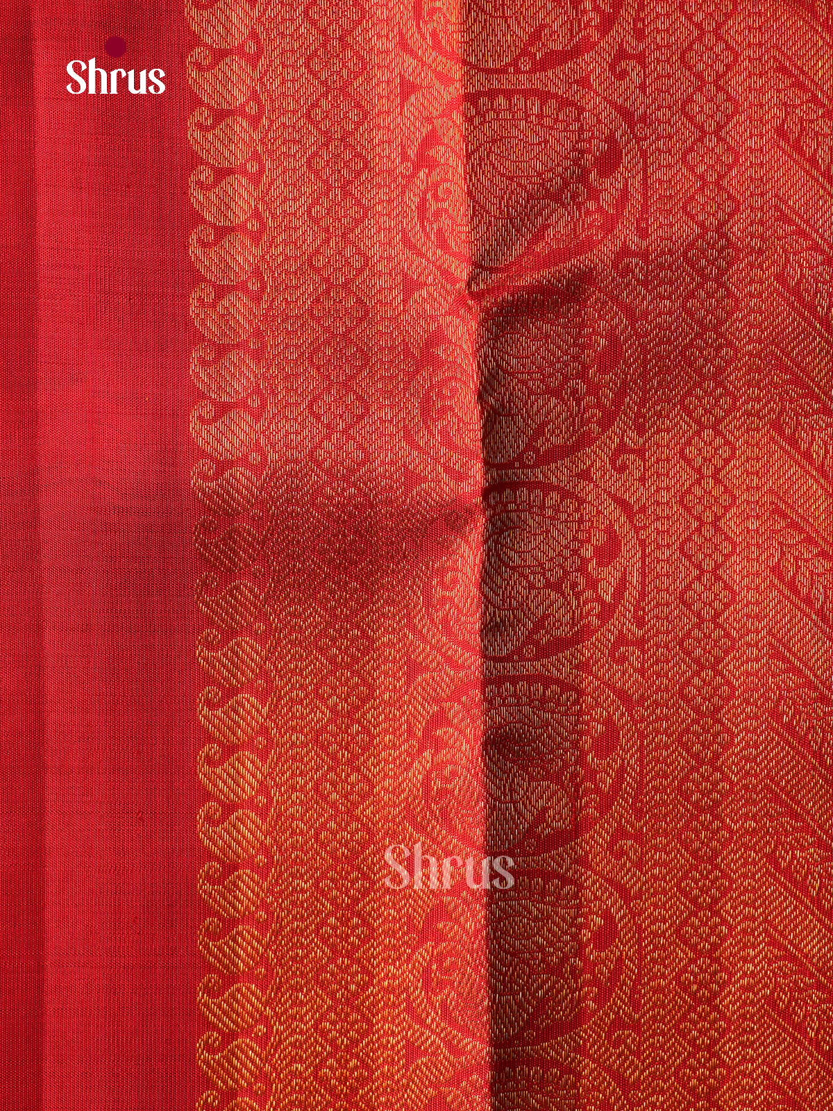 Stunning Bold Kanchipuram Saree With Golden Buttas | Red Zari Border & Brocade Pallu