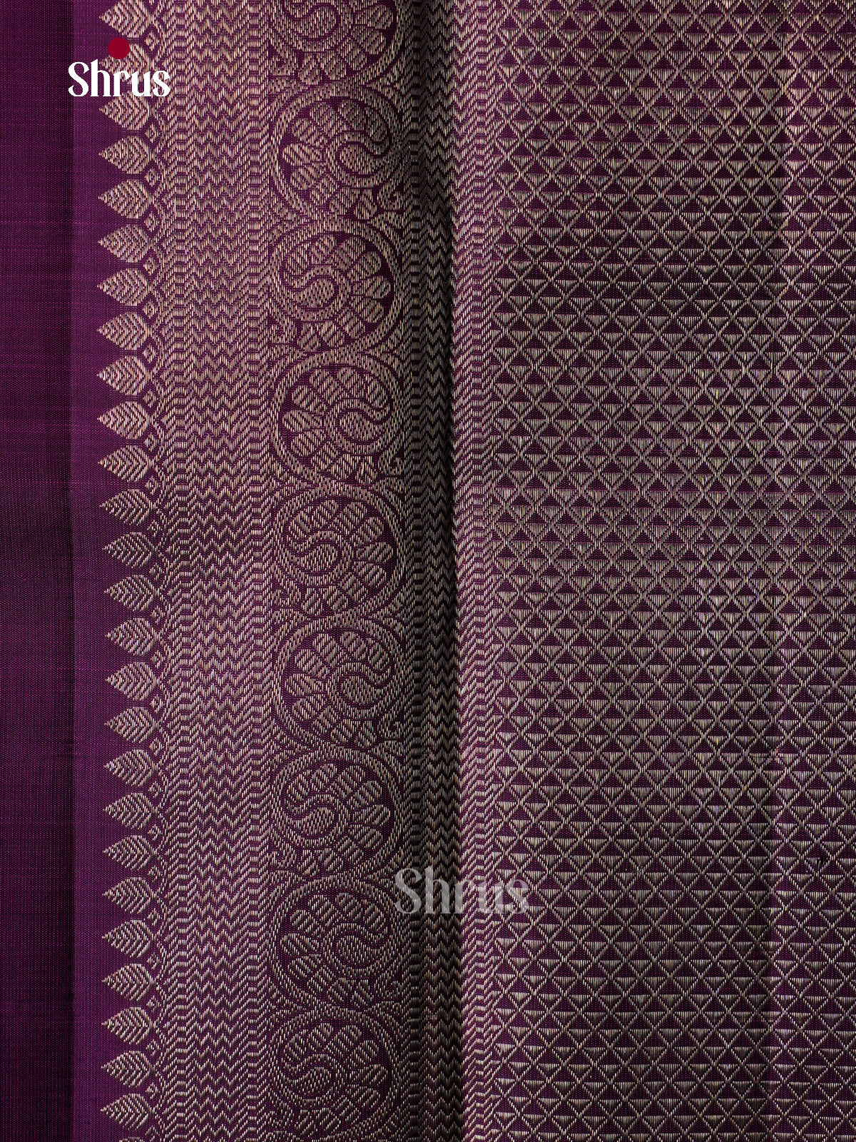 Stunning Sea Green Kanchipuram Saree With Zari Checks & Peacock Buttas | Purple Border & Pallu With Geometric Brocade Pattern