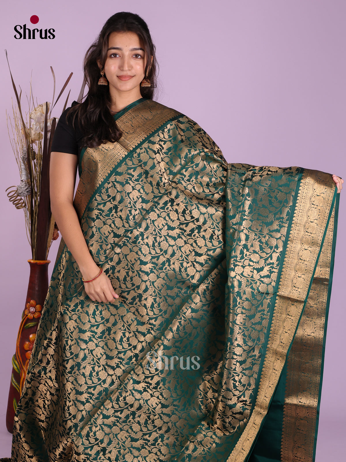 Buy Grand Teal Green Pure Soft Silk Saree With Golden Floral Vines, Elephant Motifs, Zari Border & Pallu
