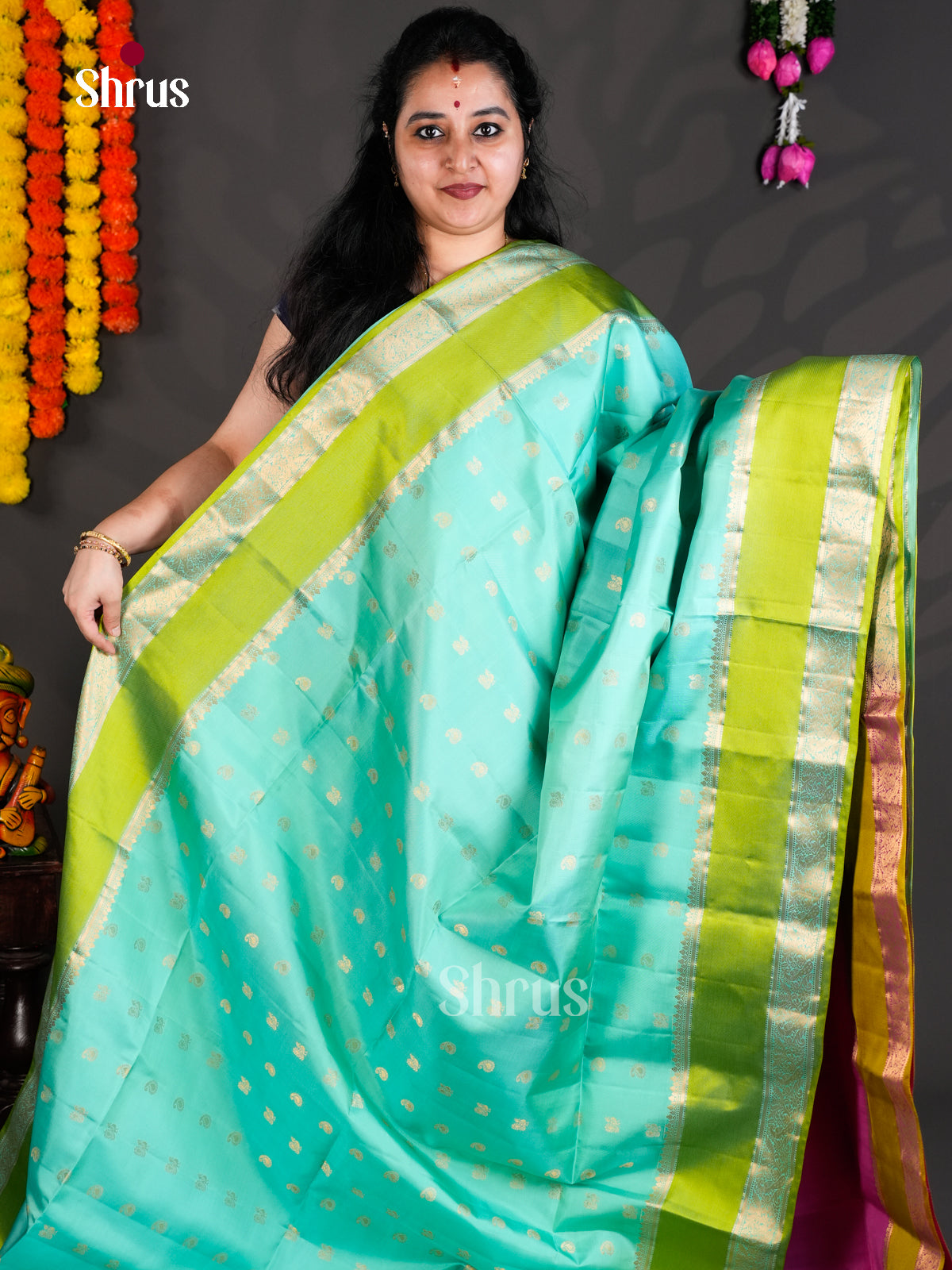 Buy Beautiful Teal Green Pure Soft Silk Saree with Zari Buttas, Light Green Rattaipet Border & Pink Pallu