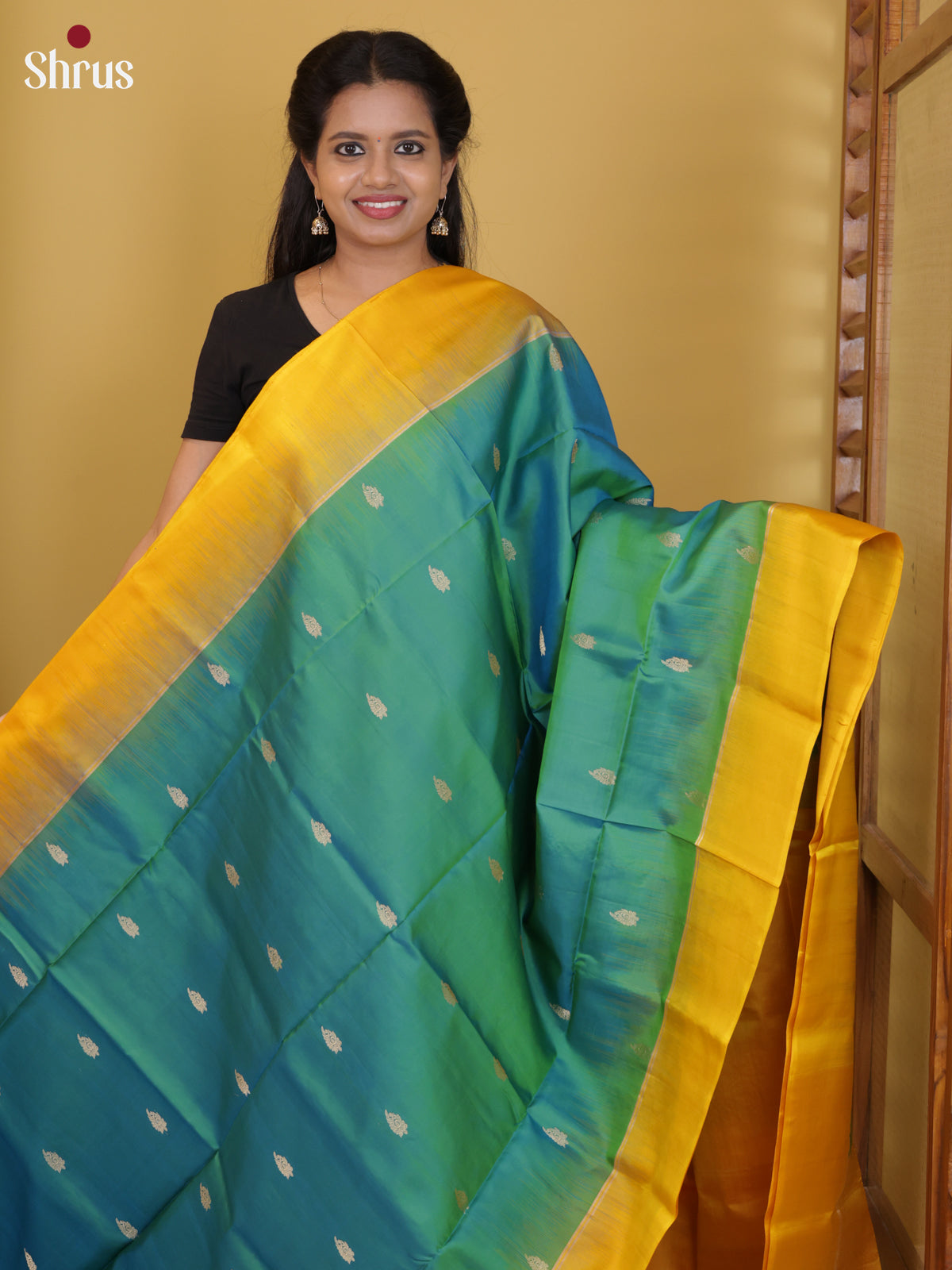 Buy Vivid Teal Green Pure Soft Silk Saree with Zari Leaf Buttas, Yellow Border & Brocade Pallu