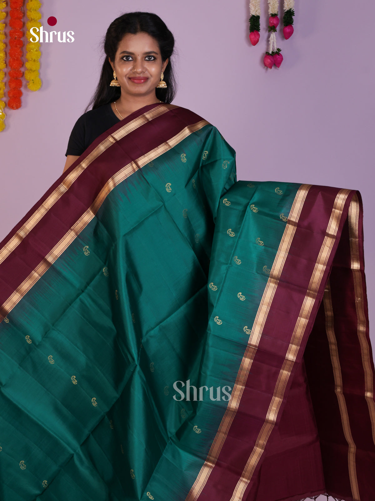 Buy Vivacious Teal Green Soft Silk Sarees with Manga Buttas, Deep Maroon Rettapet Border & Pallu